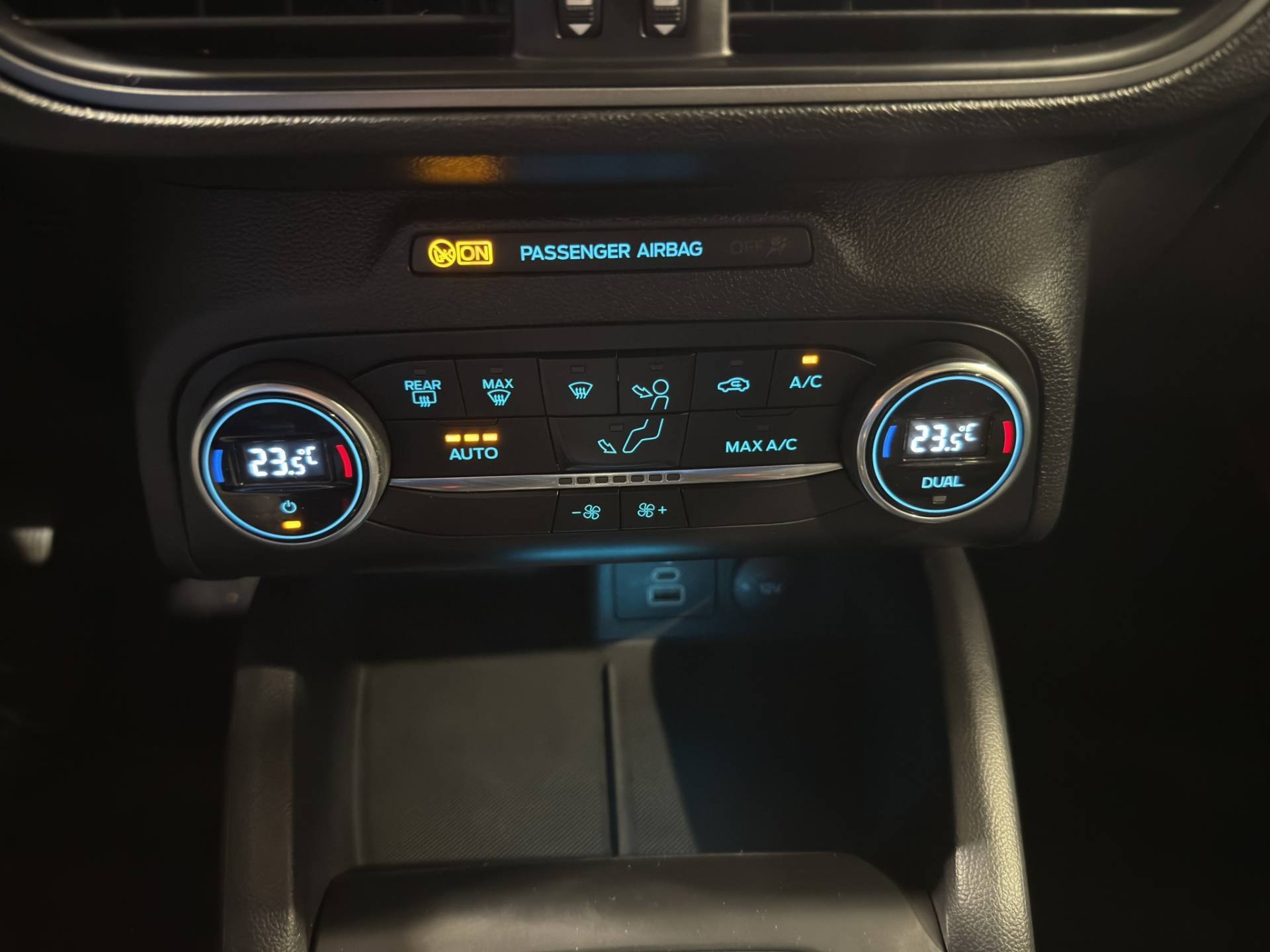 FORD Focus Focus 1.0 ecoboost h ST-Line Design 125cv usata in pronta consegna - Brandini