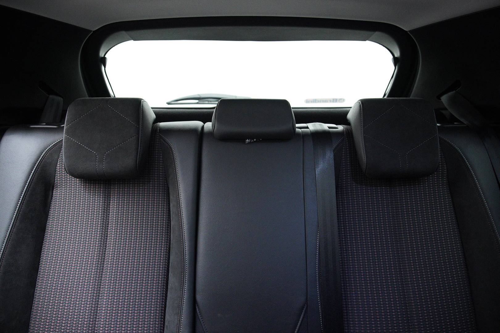 DS DS 3 DS3 1.2 hybrid Bastille Business 136cv auto usata in pronta consegna - Brandini