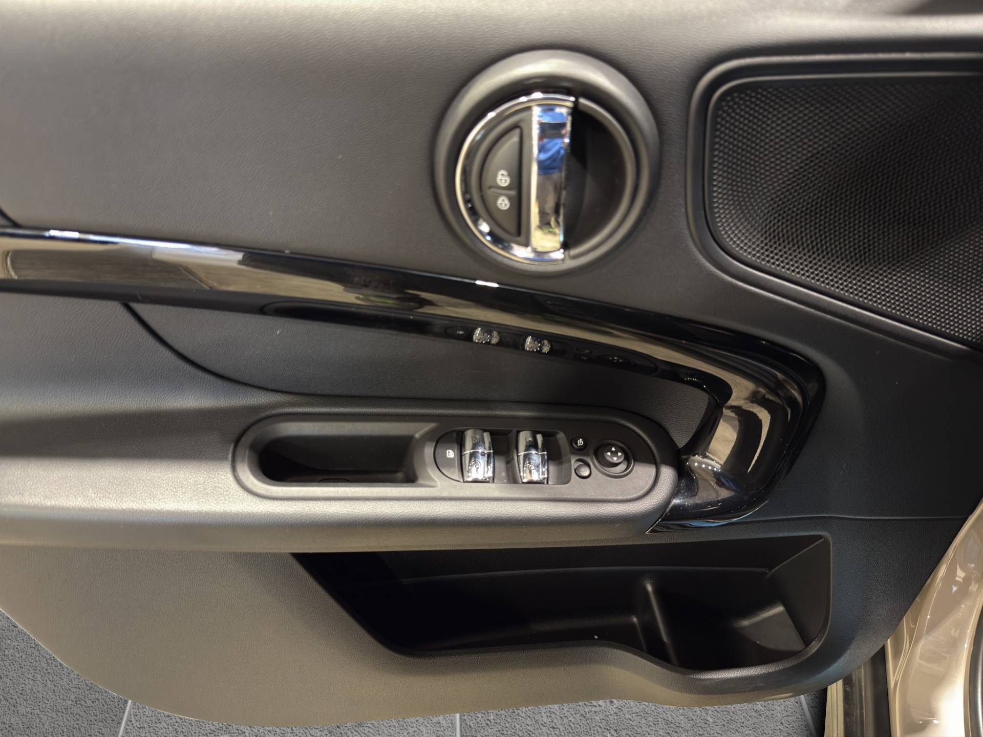 Auto Venduta - MINI Mini Countryman Mini Countryman 2.0 Cooper D Essential auto usata in pronta consegna - Brandini