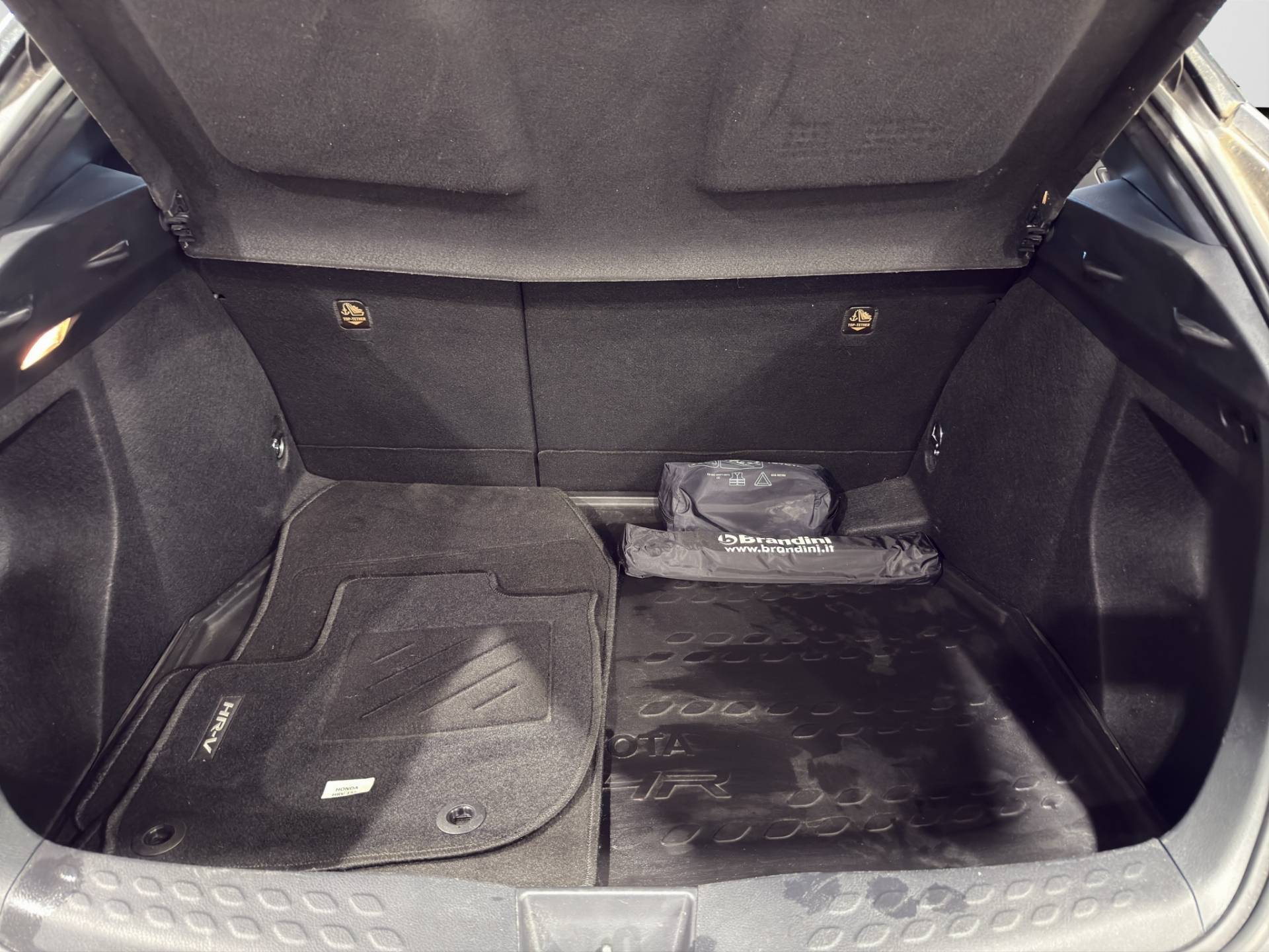 Auto Venduta - TOYOTA C-HR C-HR 1.8h Lounge 2wd e-cvt my18 usata in pronta consegna - Brandini