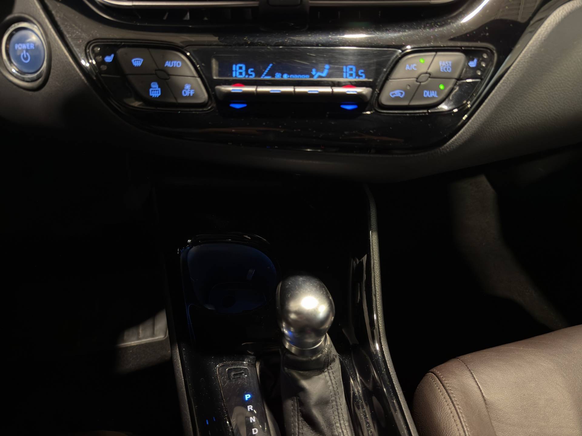 Auto Venduta - TOYOTA C-HR C-HR 1.8h Lounge 2wd e-cvt my18 usata in pronta consegna - Brandini