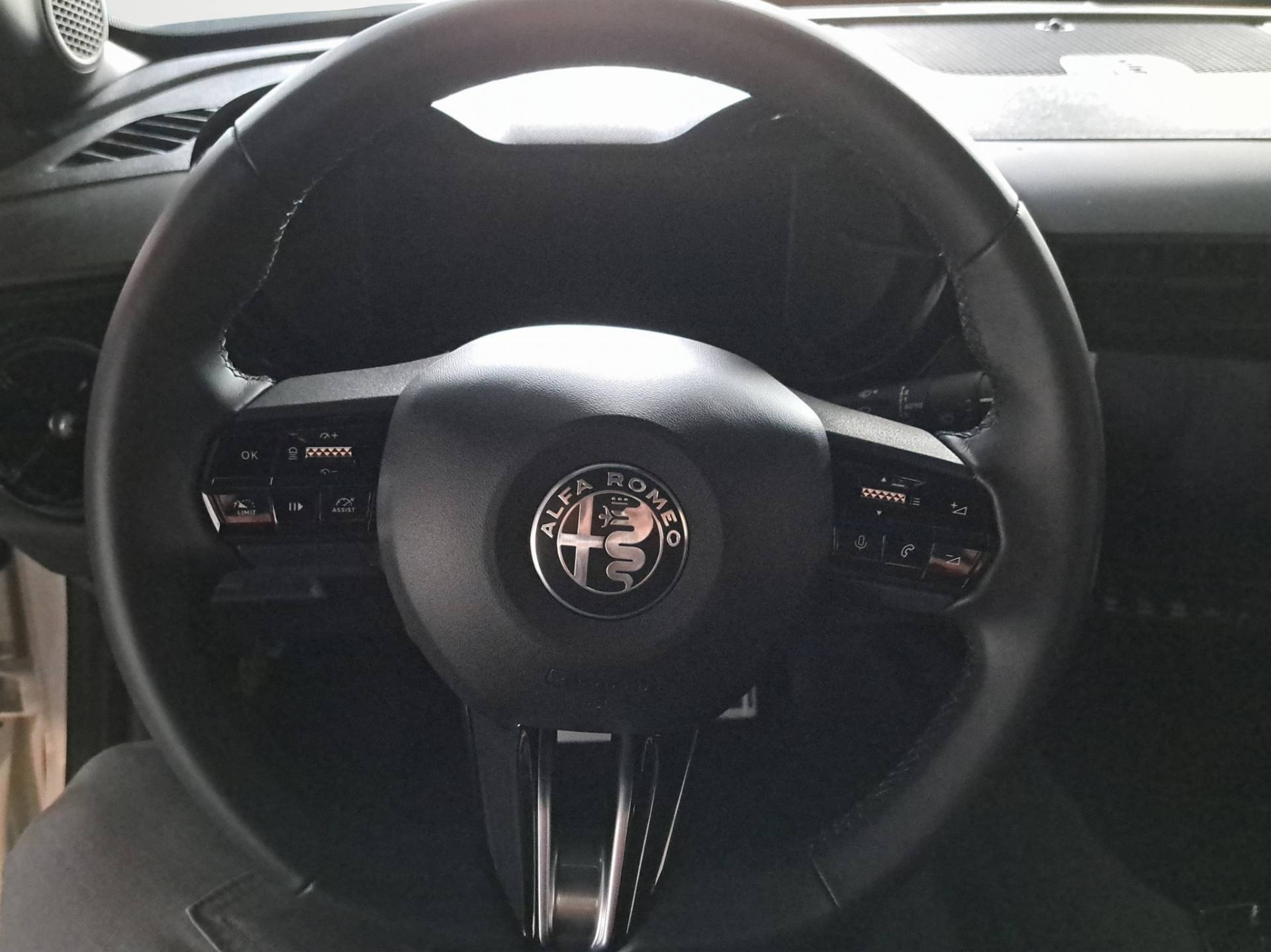 ALFA ROMEO Junior Junior 1.2 ibrida Ti 145cv edct6 usata in pronta consegna - Brandini