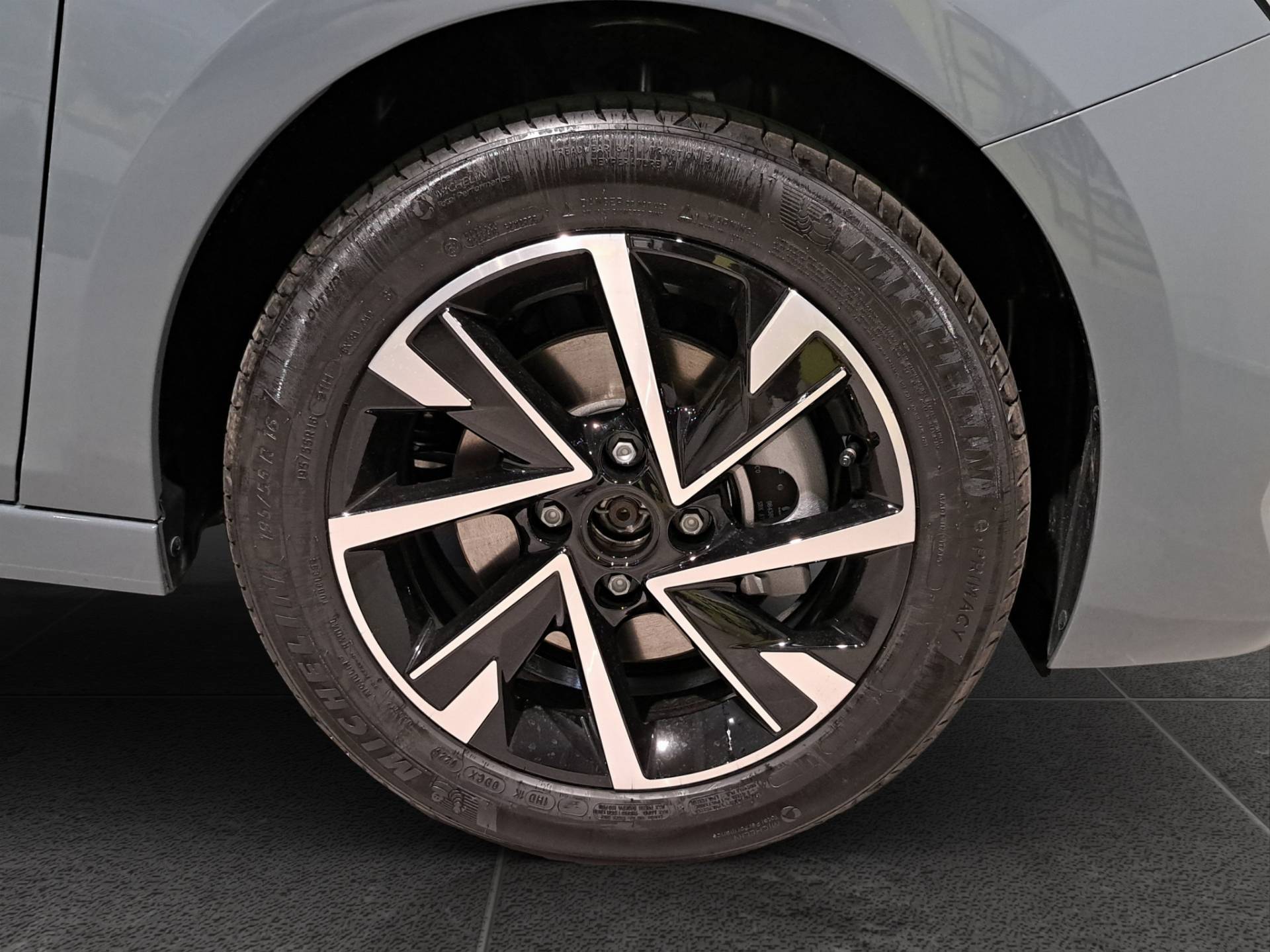 Auto Venduta - OPEL Corsa Corsa 1.2 GS s&s 100cv usata in pronta consegna - Brandini