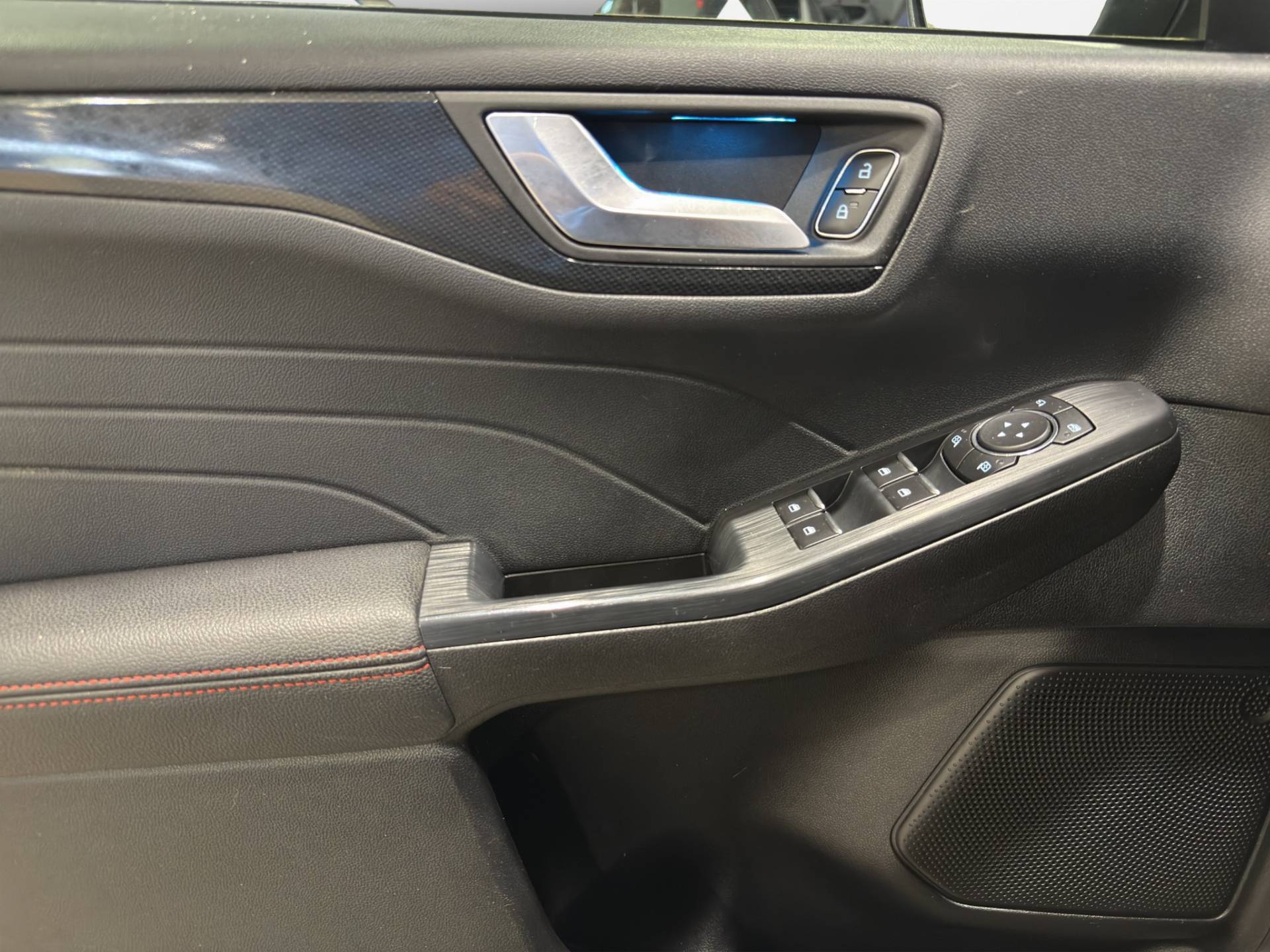 FORD Kuga Kuga 1.5 ecoblue ST-Line 2wd 120cv usata in pronta consegna - Brandini