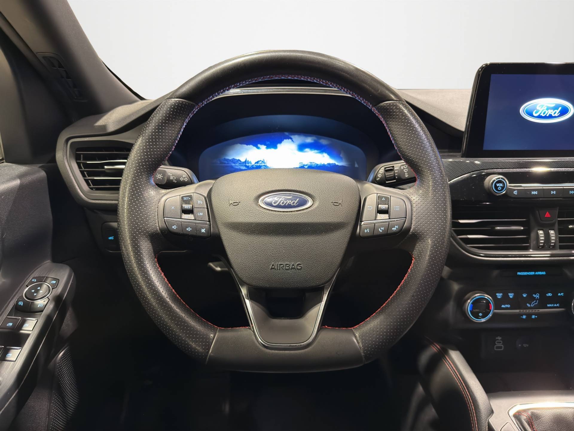 FORD Kuga Kuga 1.5 ecoblue ST-Line 2wd 120cv usata in pronta consegna - Brandini