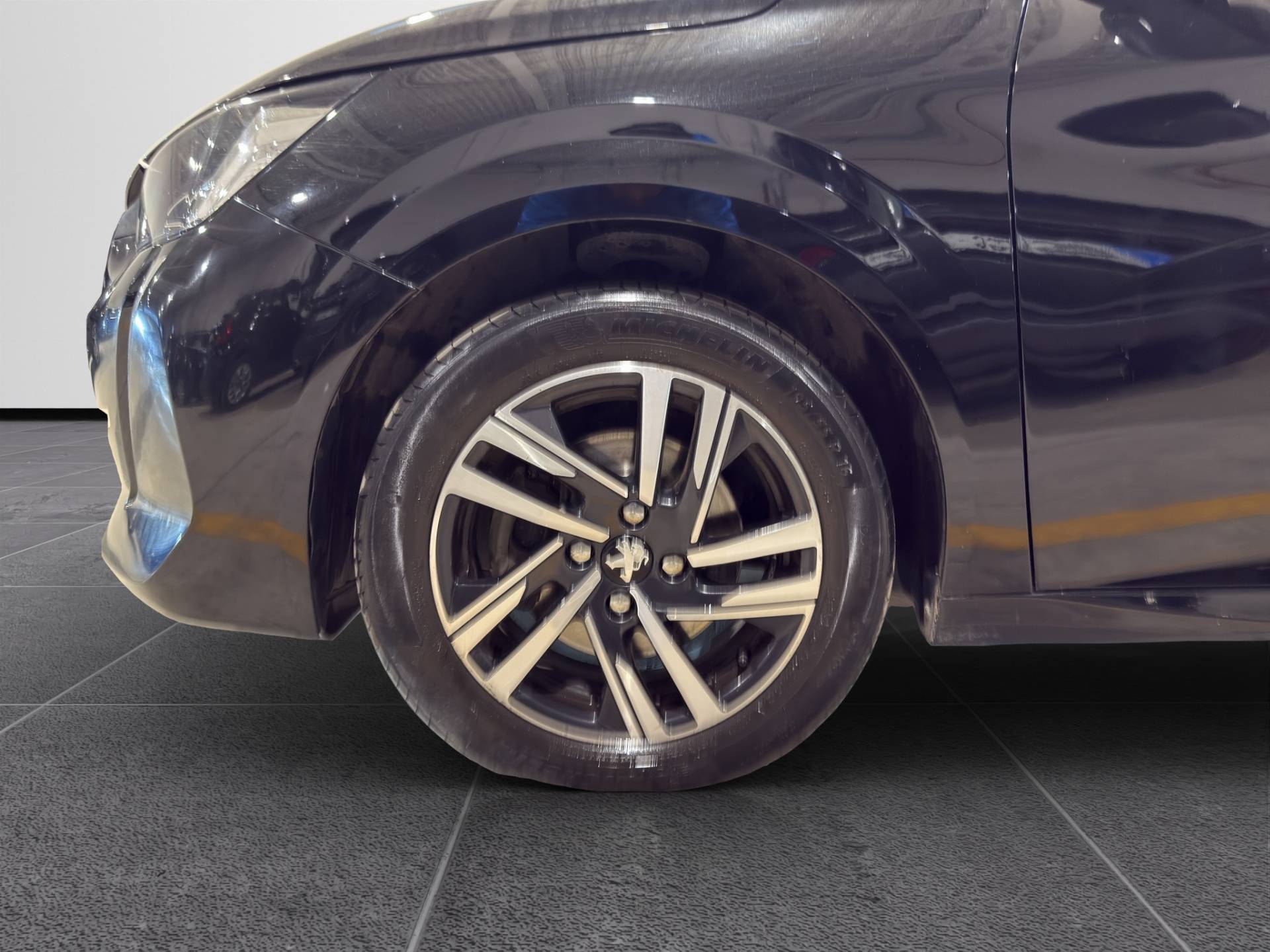 Auto Venduta - PEUGEOT 208 208 1.5 bluehdi Allure s&s 100cv usata in pronta consegna - Brandini