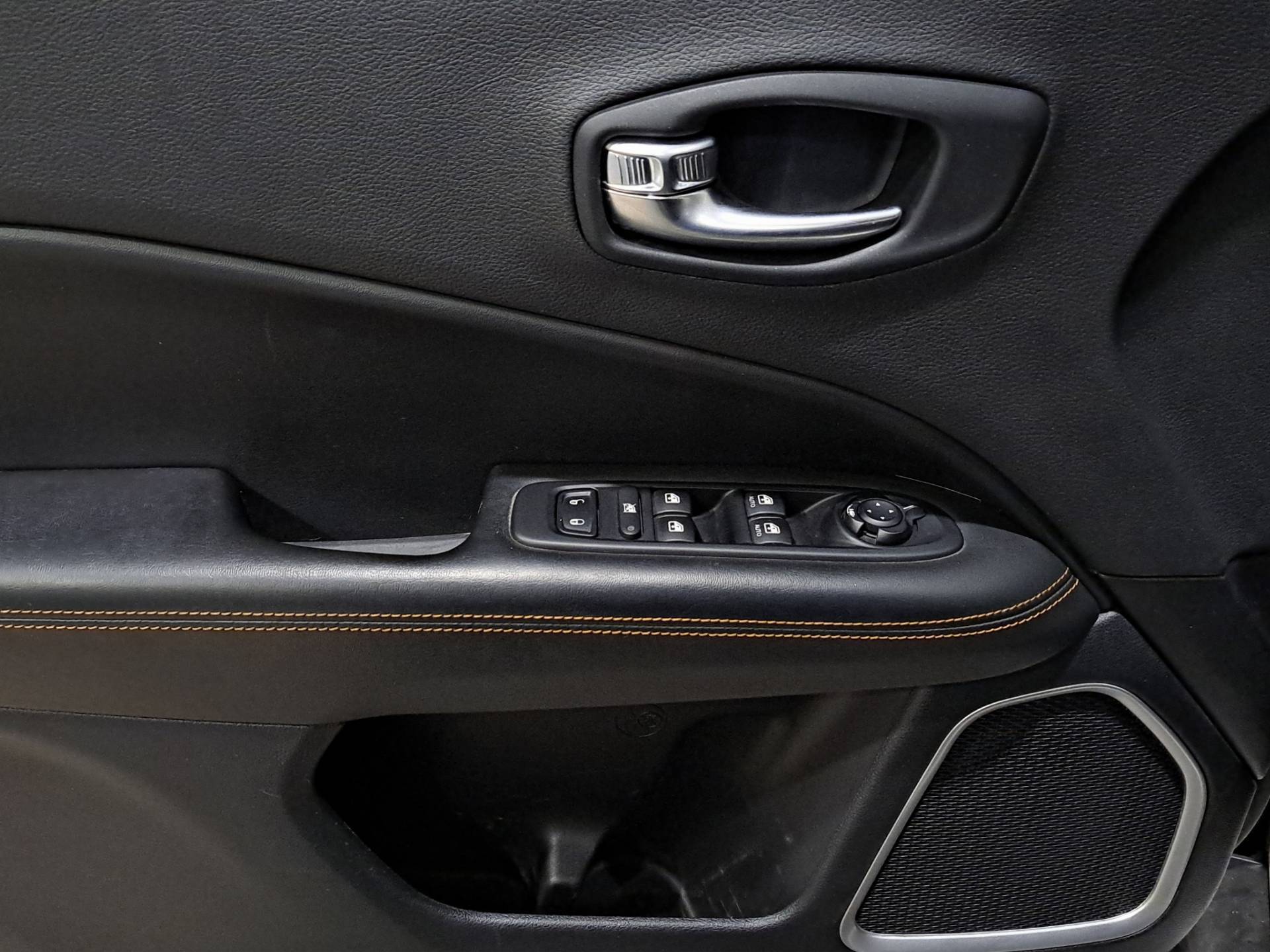 JEEP Compass Compass 1.6 mjt Limited 2wd 120cv usata in pronta consegna - Brandini