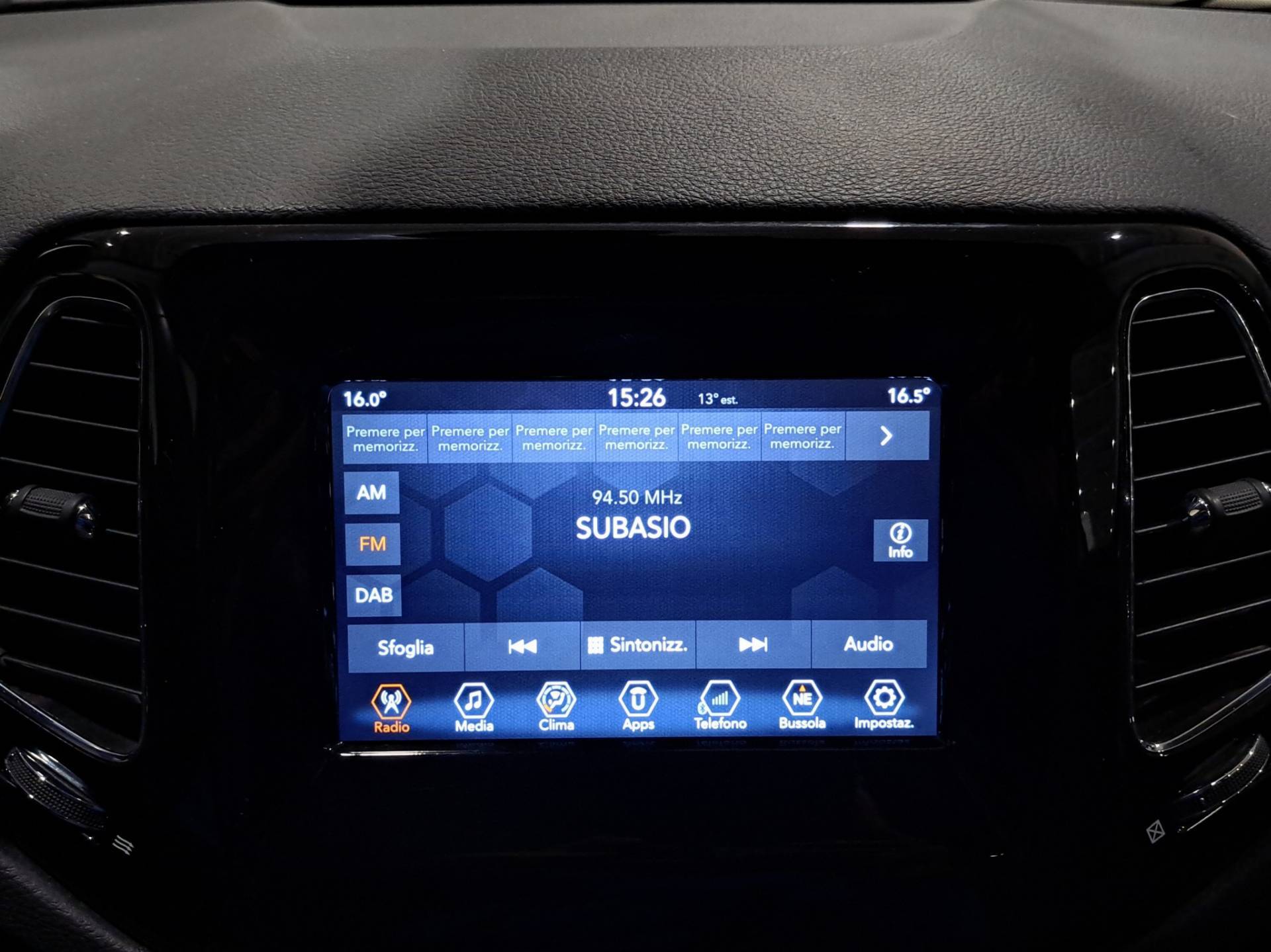 JEEP Compass Compass 1.6 mjt Limited 2wd 120cv usata in pronta consegna - Brandini