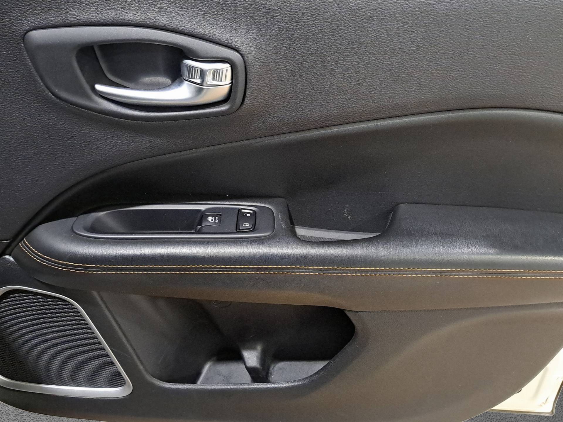 JEEP Compass Compass 1.6 mjt Limited 2wd 120cv usata in pronta consegna - Brandini