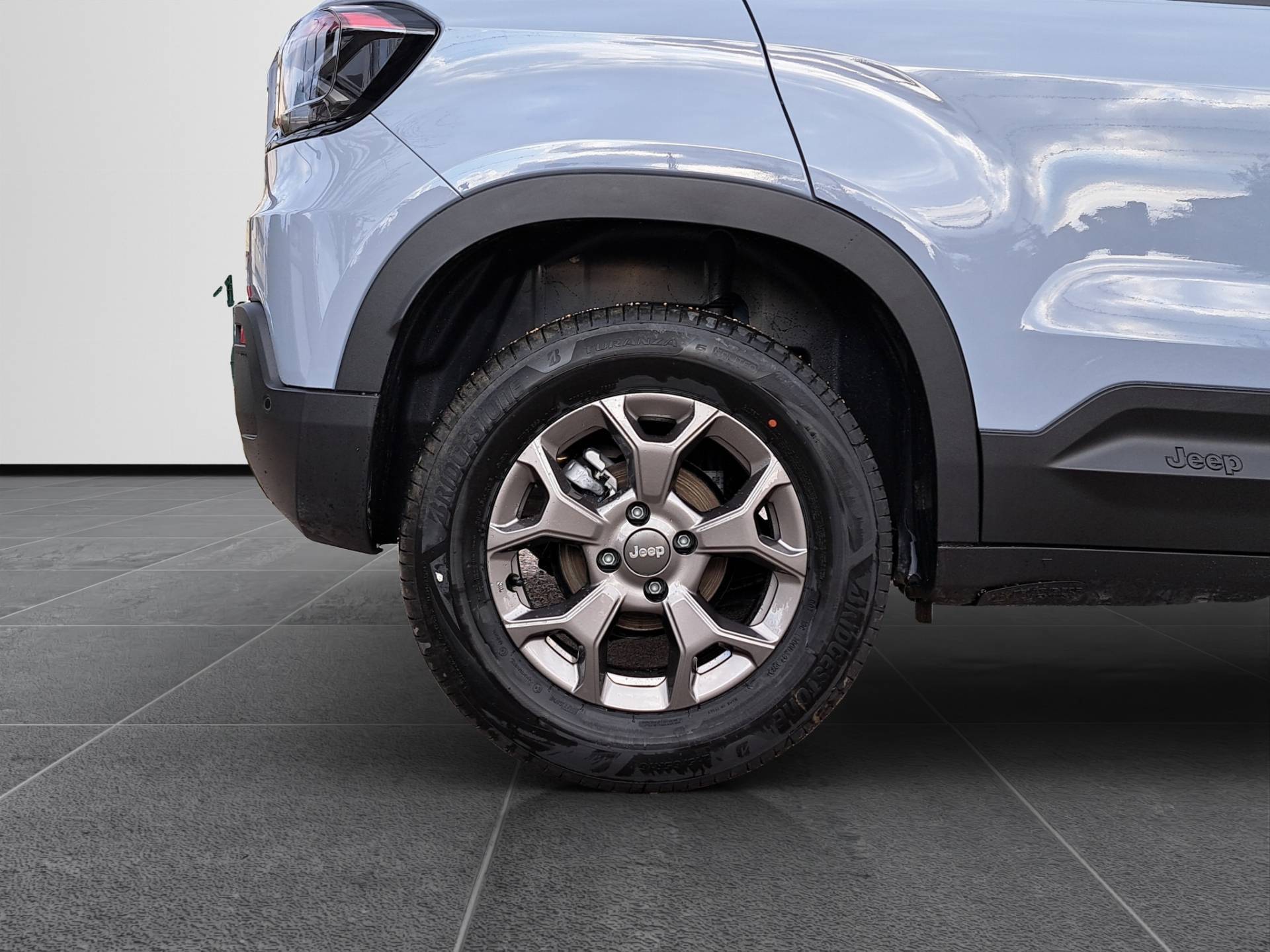 Auto Venduta - JEEP Avenger Avenger 1.2 turbo e-hybrid Longitude fwd 100cv edct6 usata in pronta consegna - Brandini