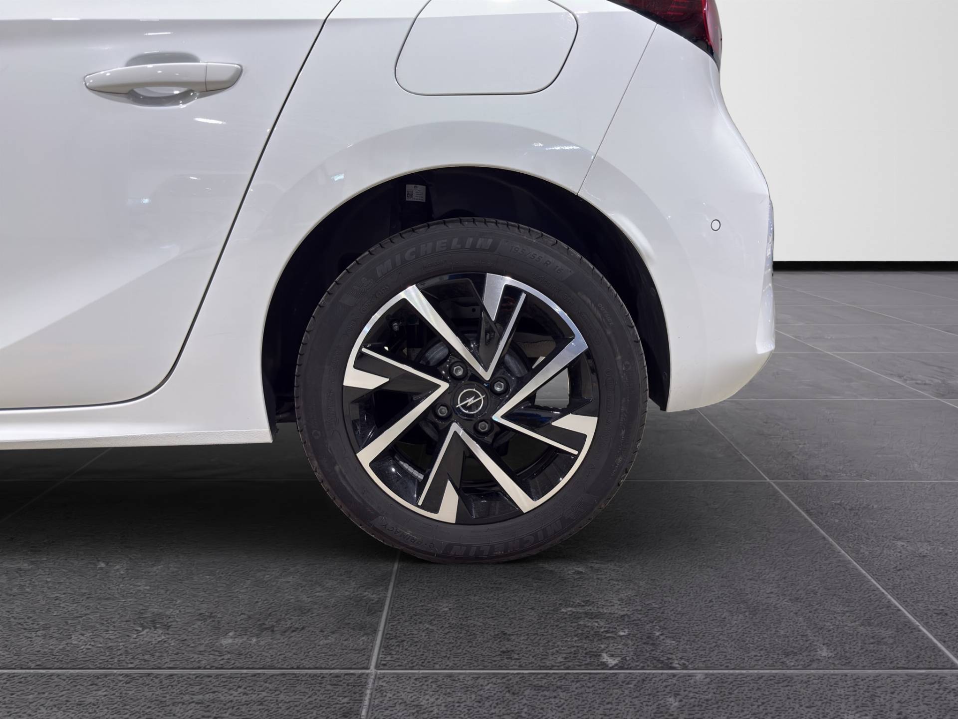 OPEL Corsa Corsa 1.2 GS s&s 100cv usata in pronta consegna - Brandini