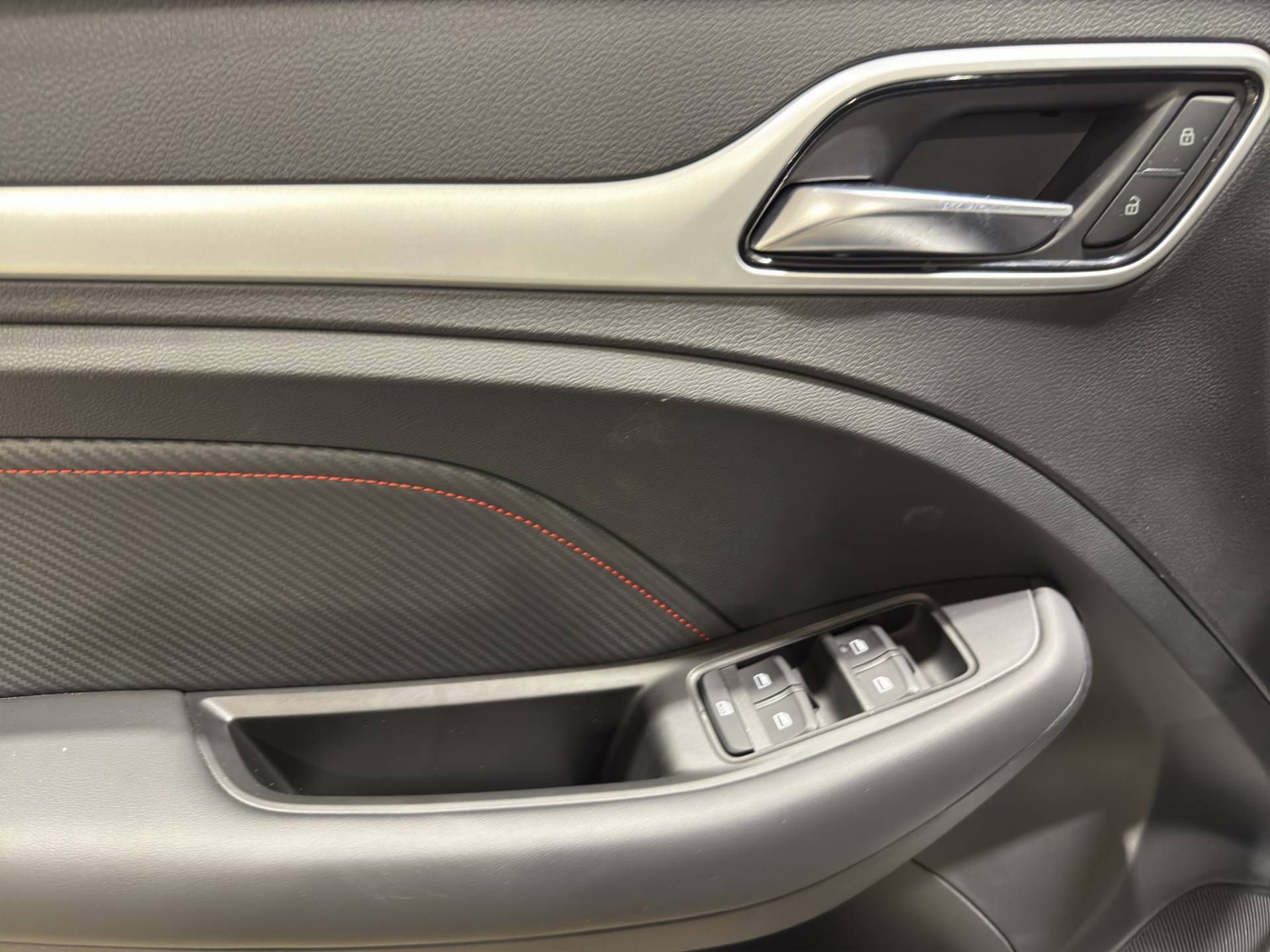 Auto Venduta - MG ZS ZS Classic 1.5 Luxury usata in pronta consegna - Brandini