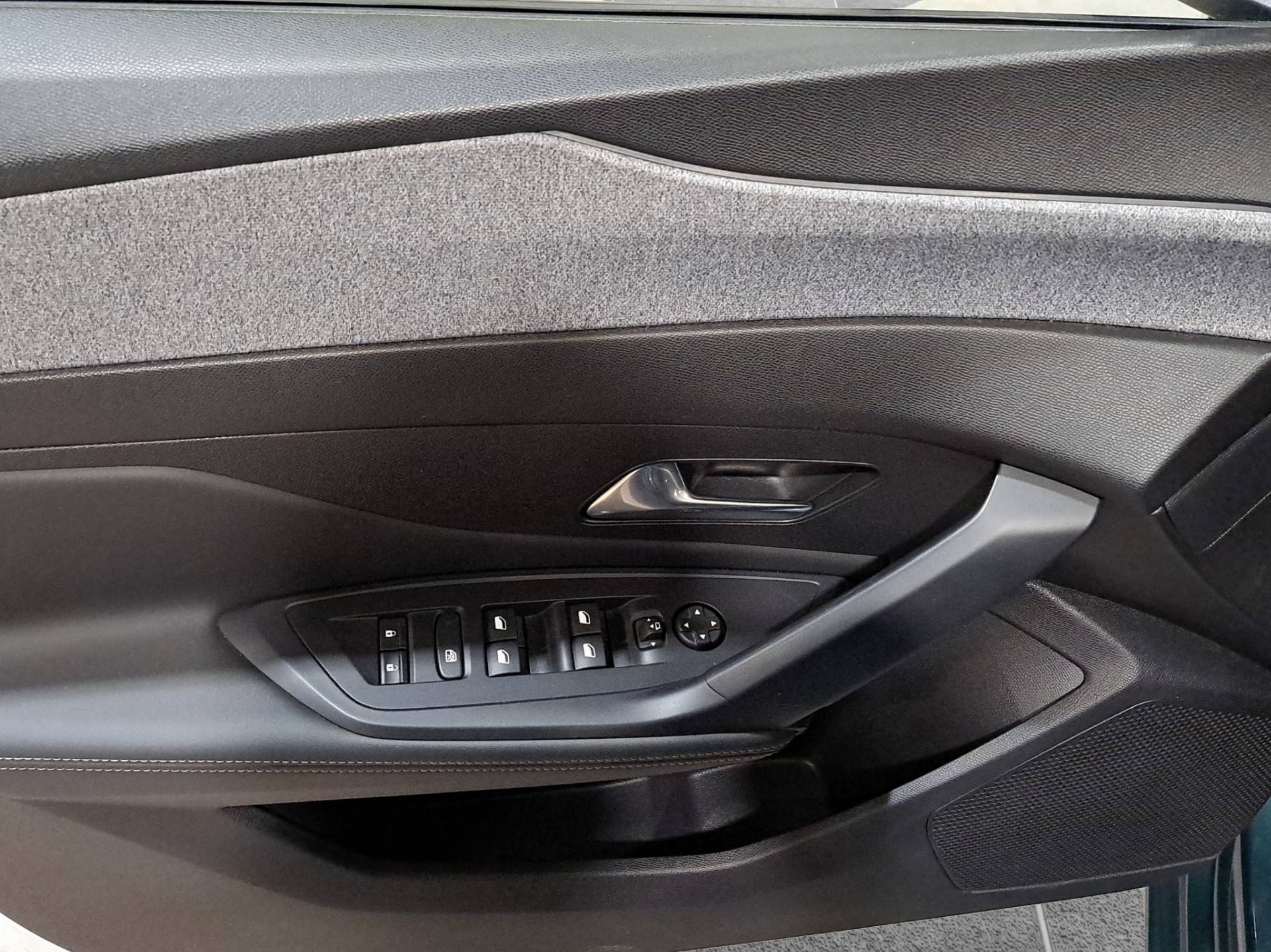 PEUGEOT 308 308 SW 1.2 puretech t Allure Pack s&s 130cv eat8 usata in pronta consegna - Brandini
