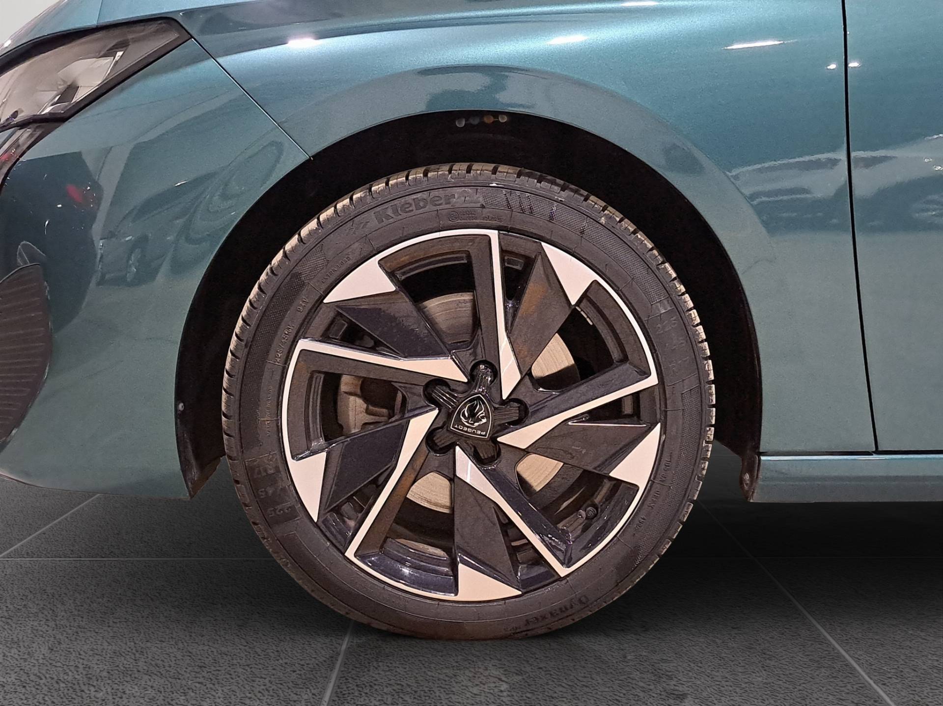 PEUGEOT 308 308 SW 1.2 puretech t Allure Pack s&s 130cv eat8 usata in pronta consegna - Brandini
