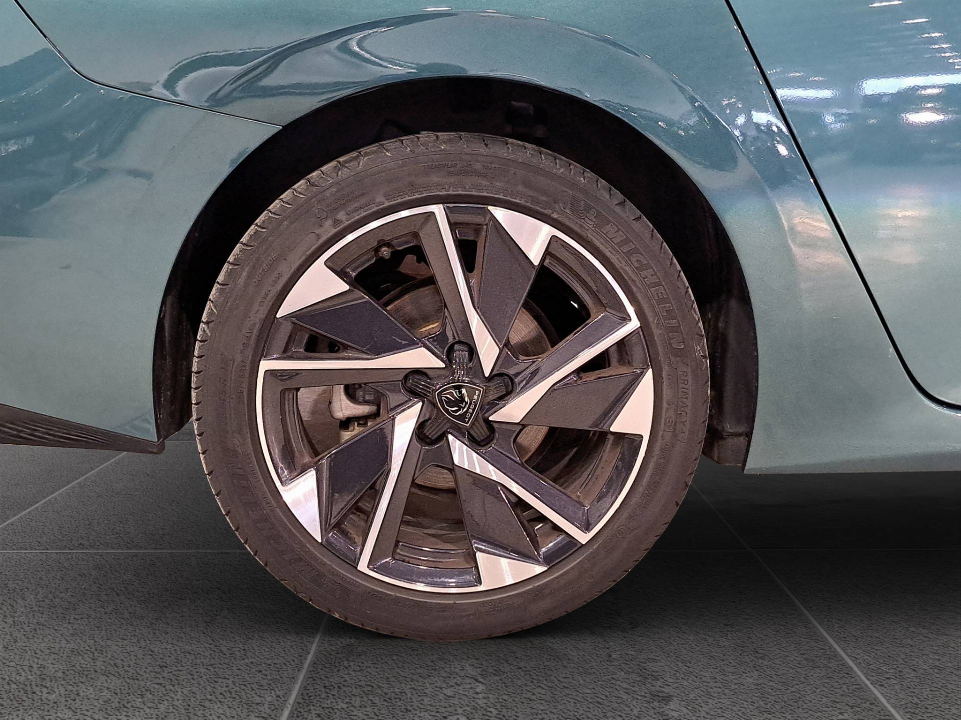 PEUGEOT 308 308 SW 1.2 puretech t Allure Pack s&s 130cv eat8 usata in pronta consegna - Brandini