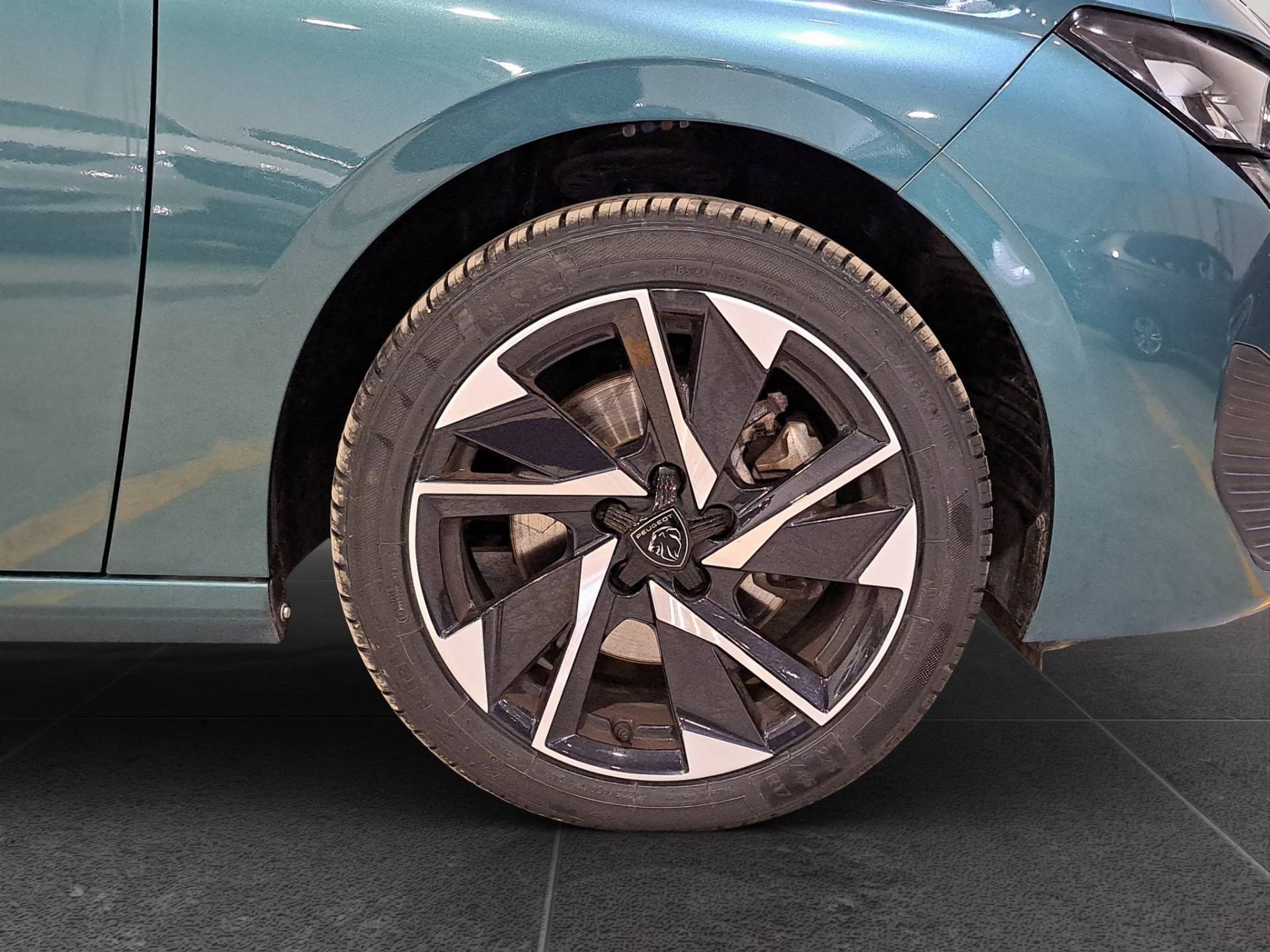 PEUGEOT 308 308 SW 1.2 puretech t Allure Pack s&s 130cv eat8 usata in pronta consegna - Brandini