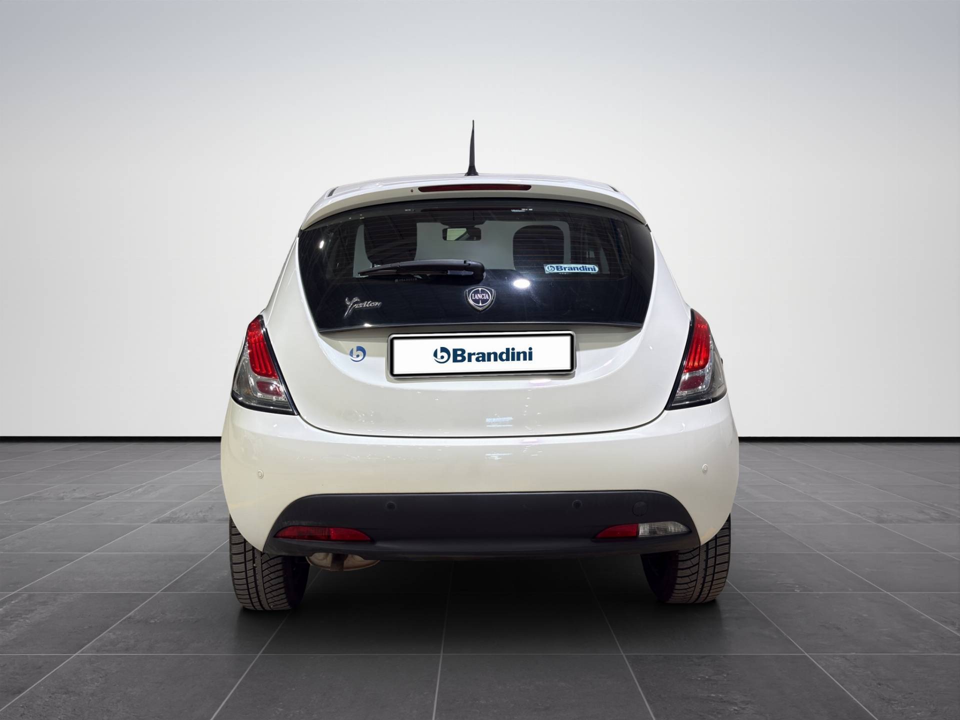 Auto Venduta - LANCIA Ypsilon Ypsilon 1.2 Elefantino Blu s&s 69cv my19 usata in pronta consegna - Brandini