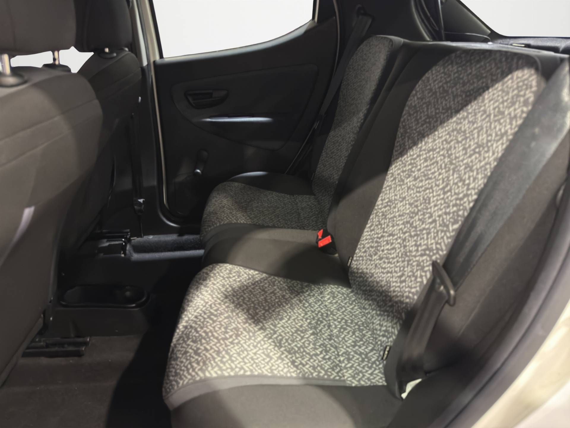 Auto Venduta - LANCIA Ypsilon Ypsilon 1.2 Elefantino Blu s&s 69cv my19 usata in pronta consegna - Brandini