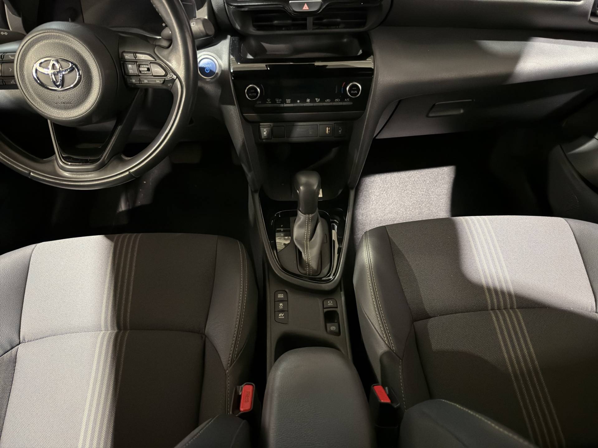 TOYOTA Yaris Cross Yaris Cross 1.5h Trend fwd 116cv e-cvt usata in pronta consegna - Brandini