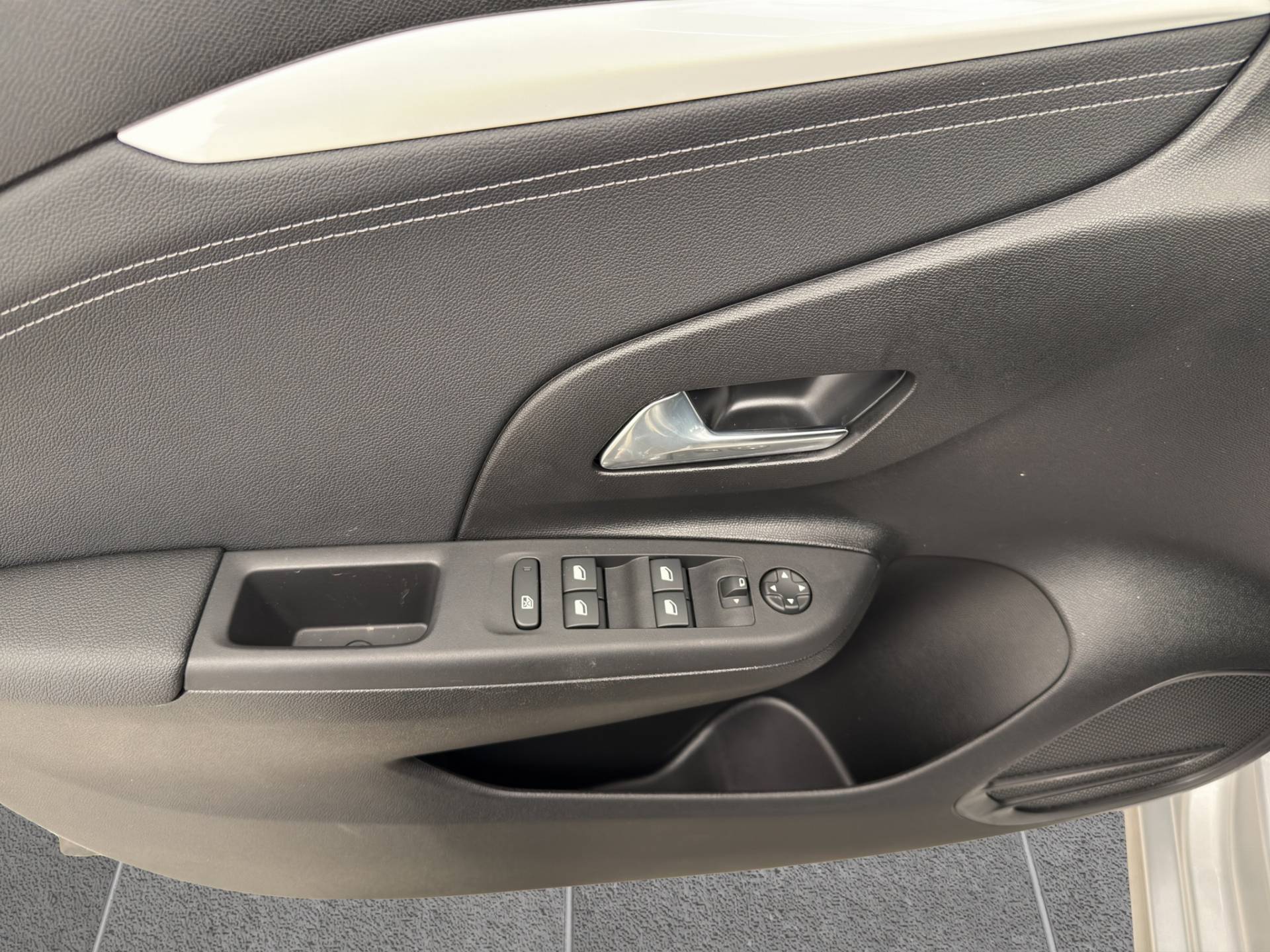 OPEL Corsa Corsa 1.2 hybrid GS 100cv dct6 usata in pronta consegna - Brandini