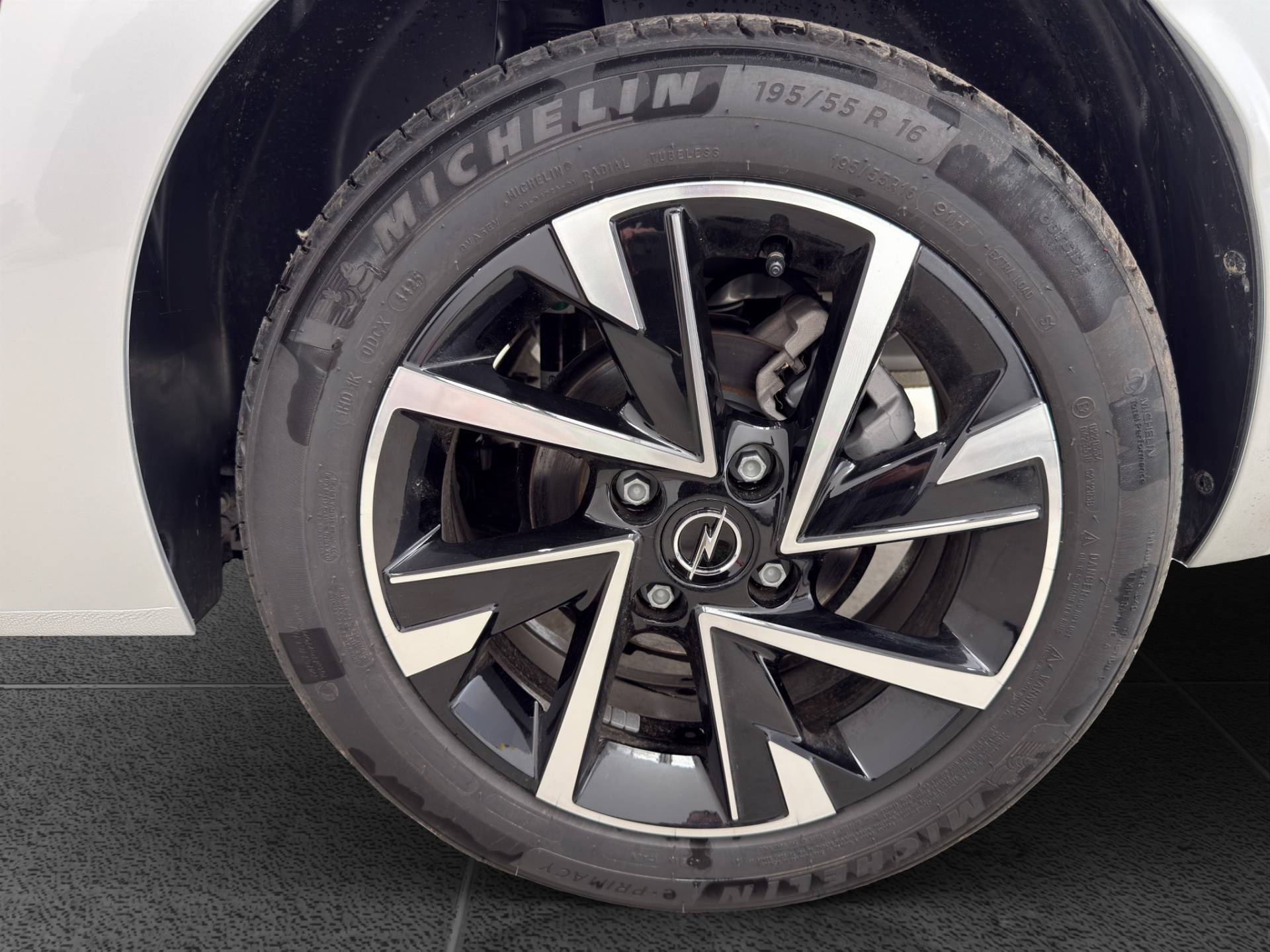 OPEL Corsa Corsa 1.2 hybrid GS 100cv dct6 usata in pronta consegna - Brandini