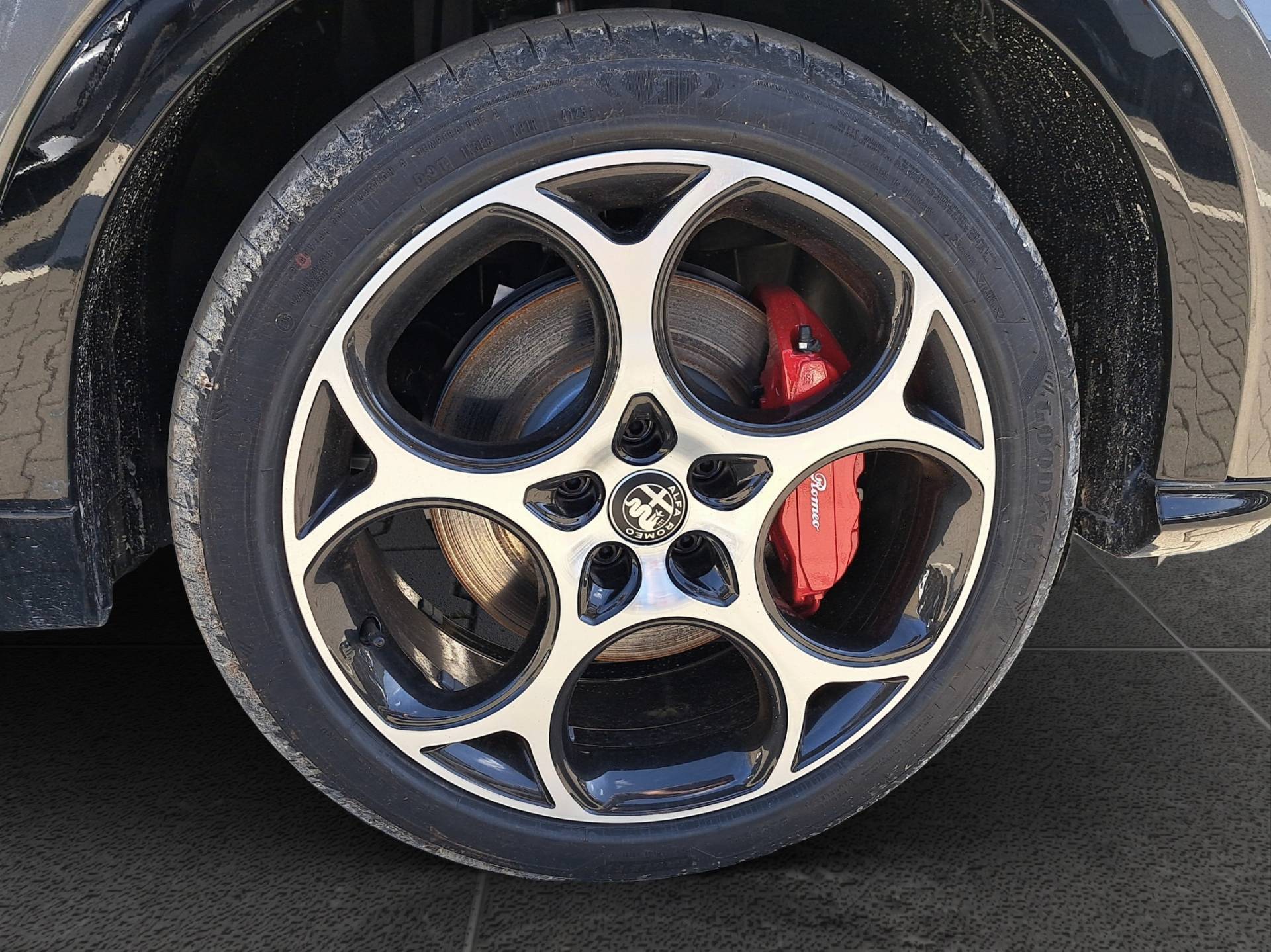 ALFA ROMEO Tonale Tonale 1.5 hybrid Veloce 160cv tct7 usata in pronta consegna - Brandini