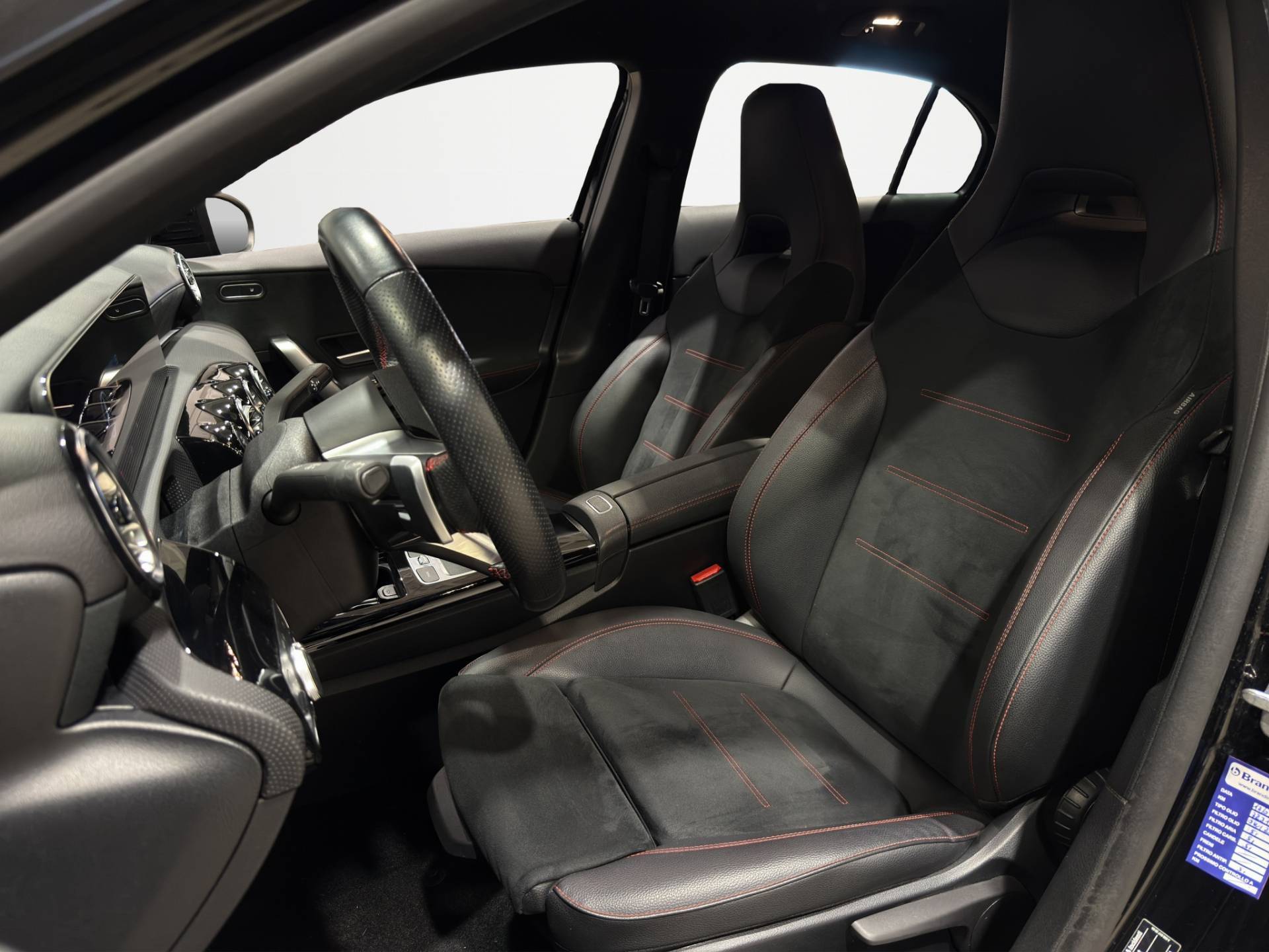 MERCEDES Classe A A 180 d Premium Plus AMG Line auto usata in pronta consegna - Brandini