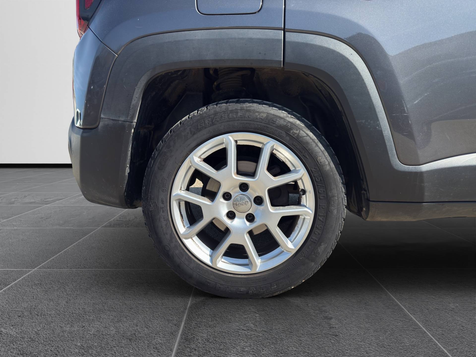 JEEP Renegade Renegade 1.6 mjt Limited 2wd 120cv usata in pronta consegna - Brandini