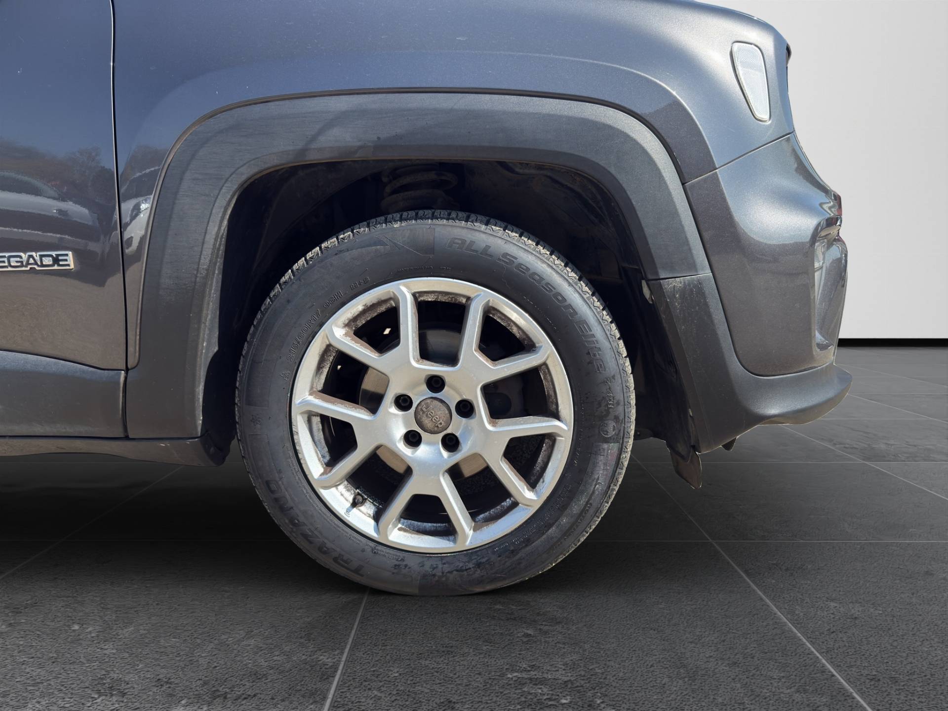 JEEP Renegade Renegade 1.6 mjt Limited 2wd 120cv usata in pronta consegna - Brandini