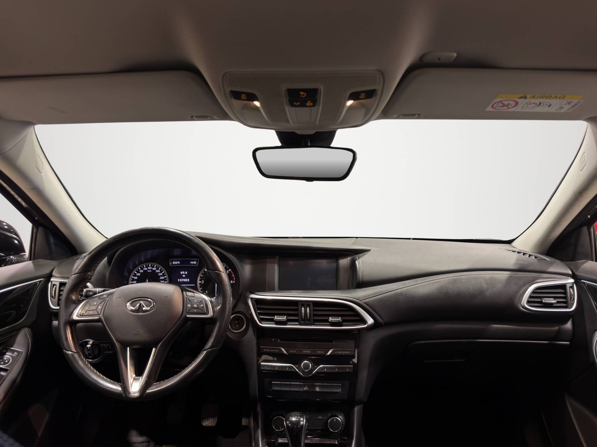 INFINITI Q30 Q30 1.5d Premium 109cv usata in pronta consegna - Brandini