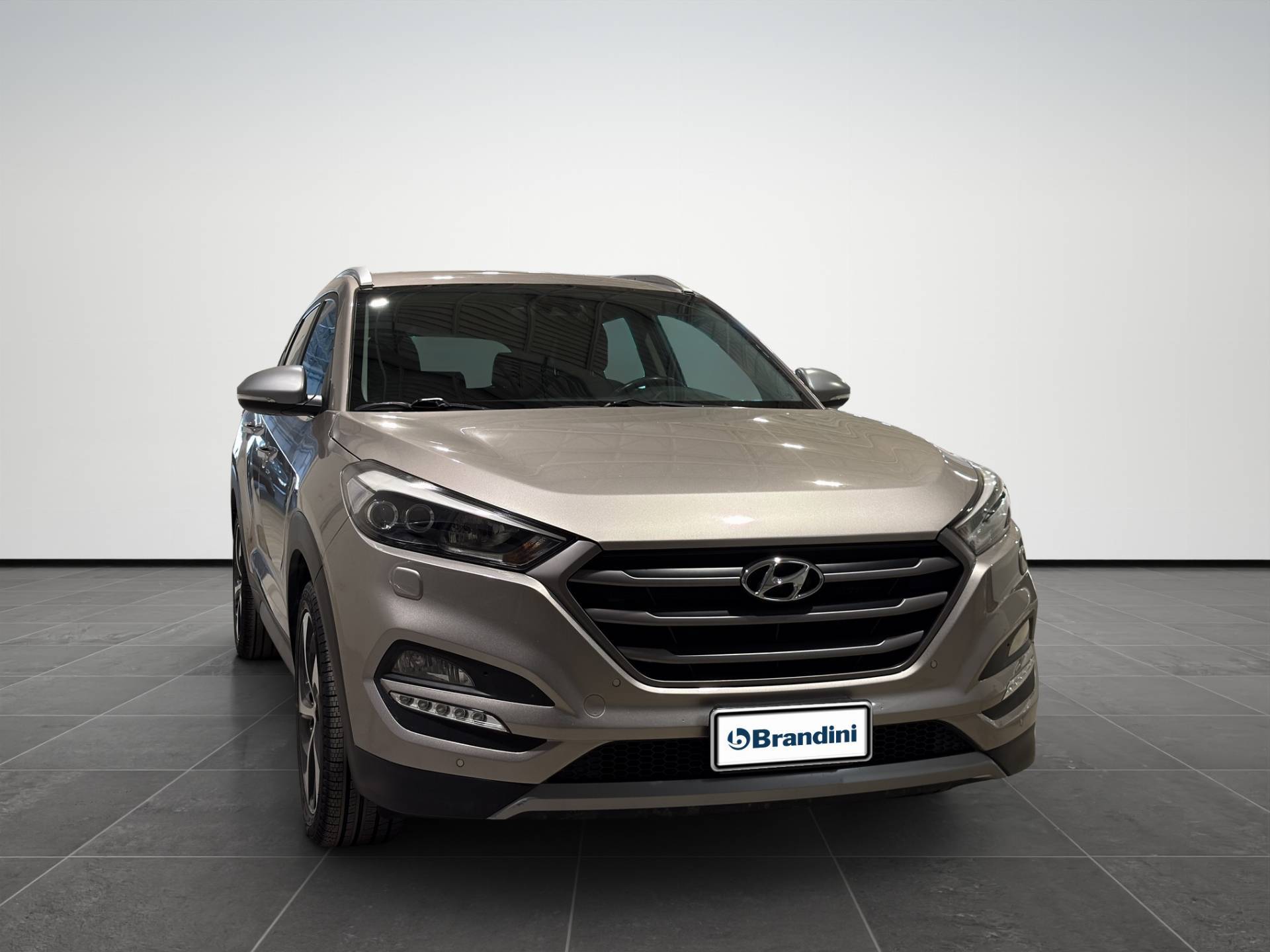 HYUNDAI Tucson Tucson 1.7 crdi Xpossible 2wd 141cv dct usata in pronta consegna - Brandini