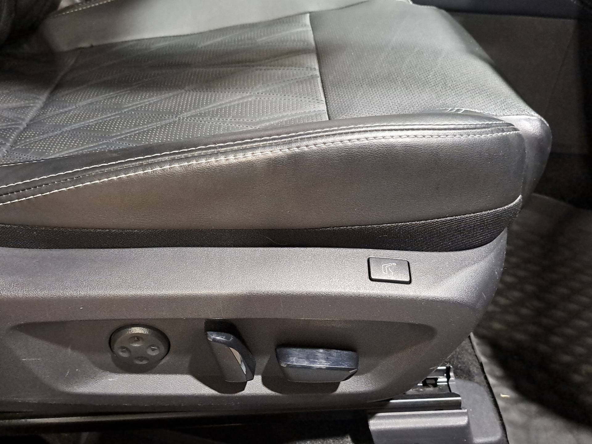 NISSAN Qashqai Qashqai 1.5 e-power Tekna+ 2wd e-shifter usata in pronta consegna - Brandini