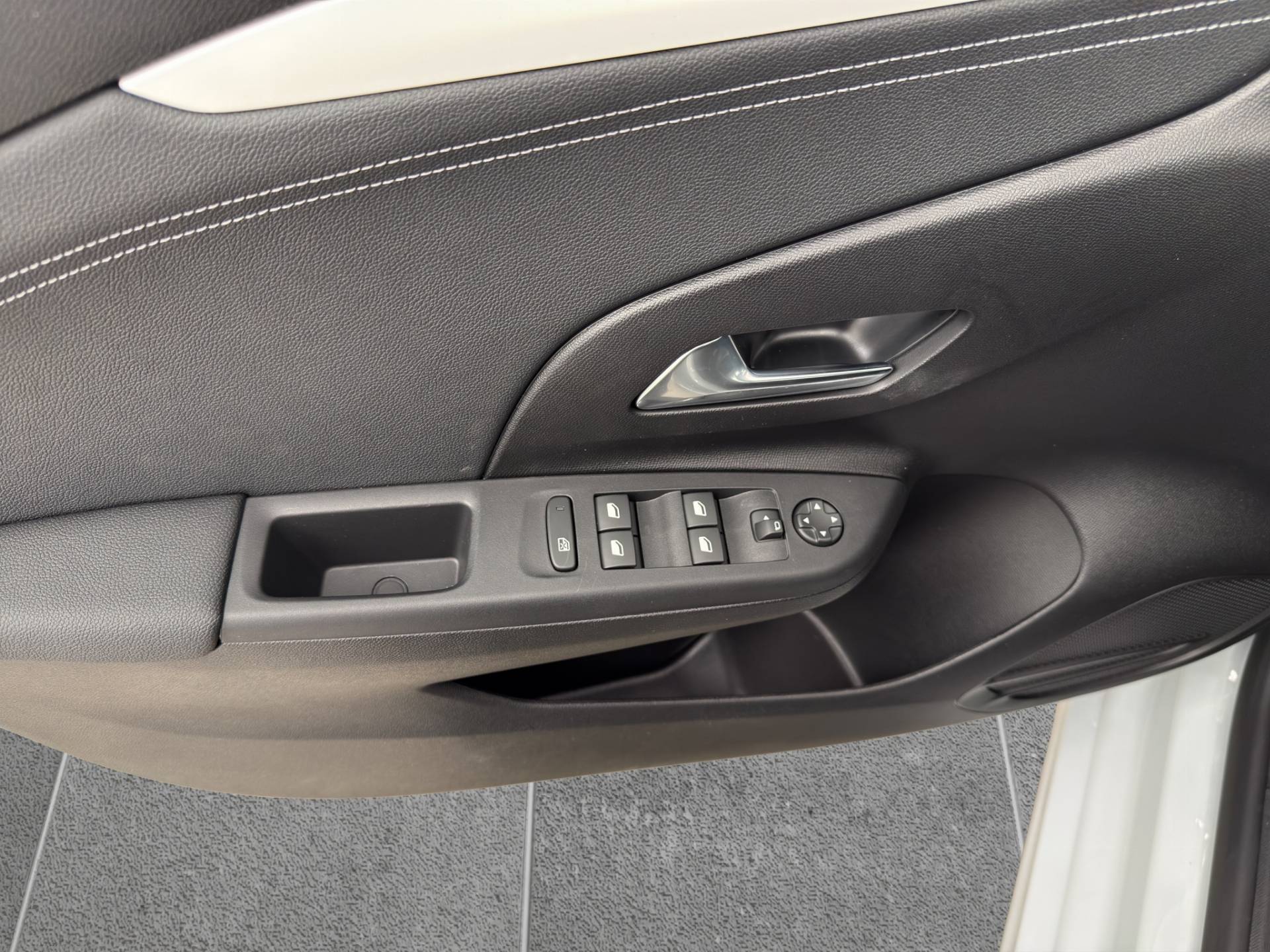 OPEL Corsa Corsa 1.2 GS s&s 100cv usata in pronta consegna - Brandini