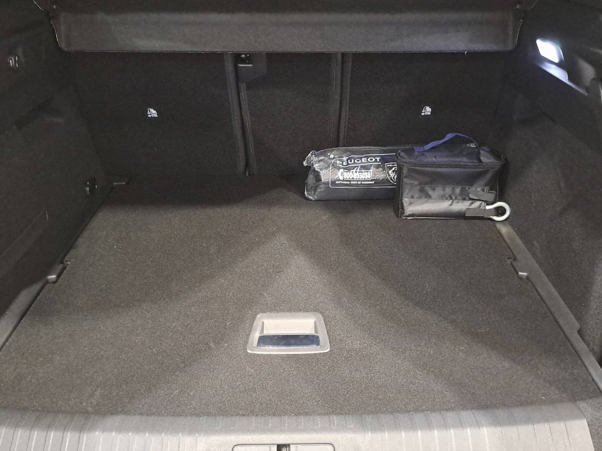 PEUGEOT 3008 3008 1.2 hybrid GT 136cv e-dcs6 usata in pronta consegna - Brandini