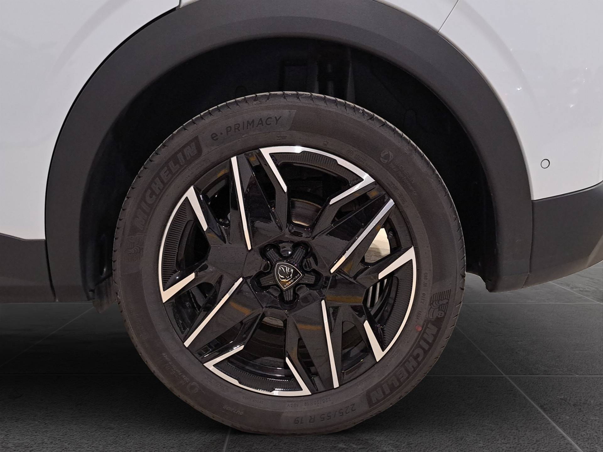 PEUGEOT 3008 3008 1.2 hybrid GT 136cv e-dcs6 usata in pronta consegna - Brandini