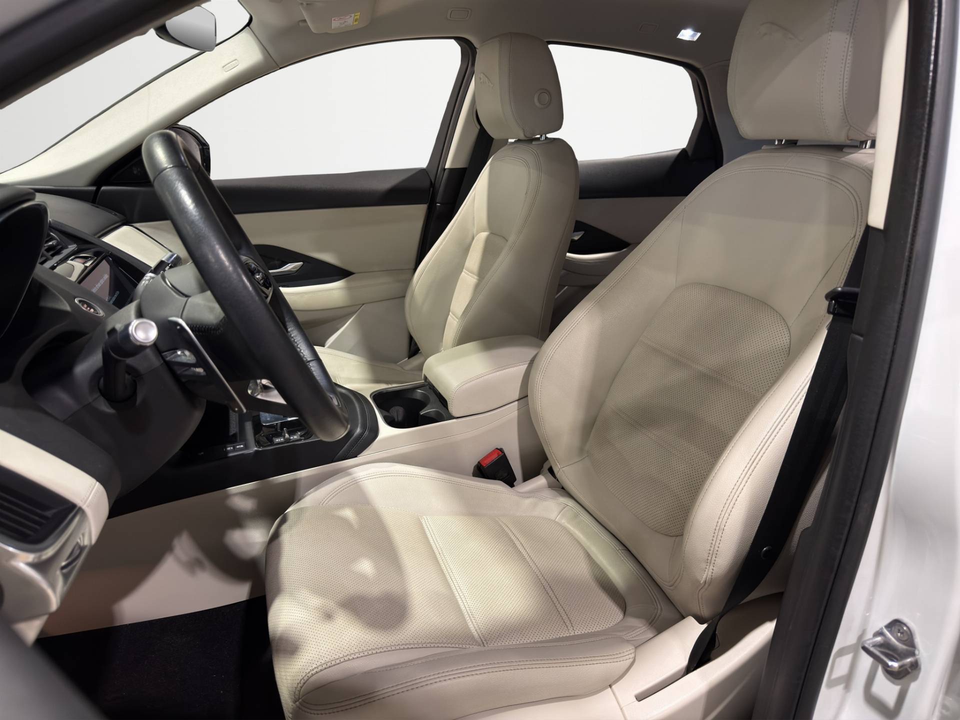 JAGUAR E-Pace E-Pace 2.0d i4 mhev S awd 163cv auto usata in pronta consegna - Brandini