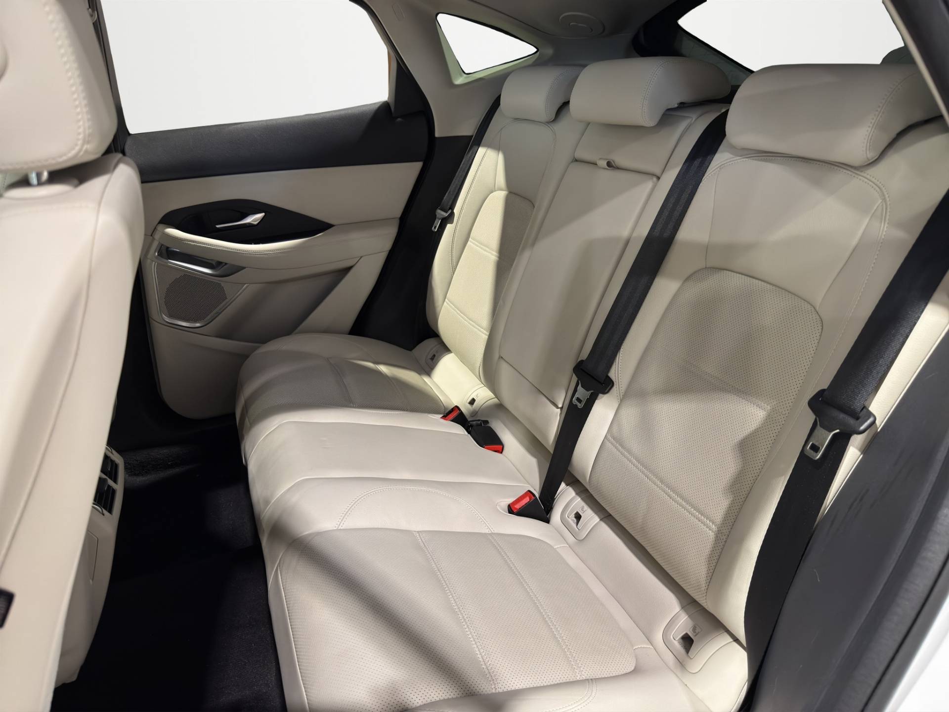 JAGUAR E-Pace E-Pace 2.0d i4 mhev S awd 163cv auto usata in pronta consegna - Brandini