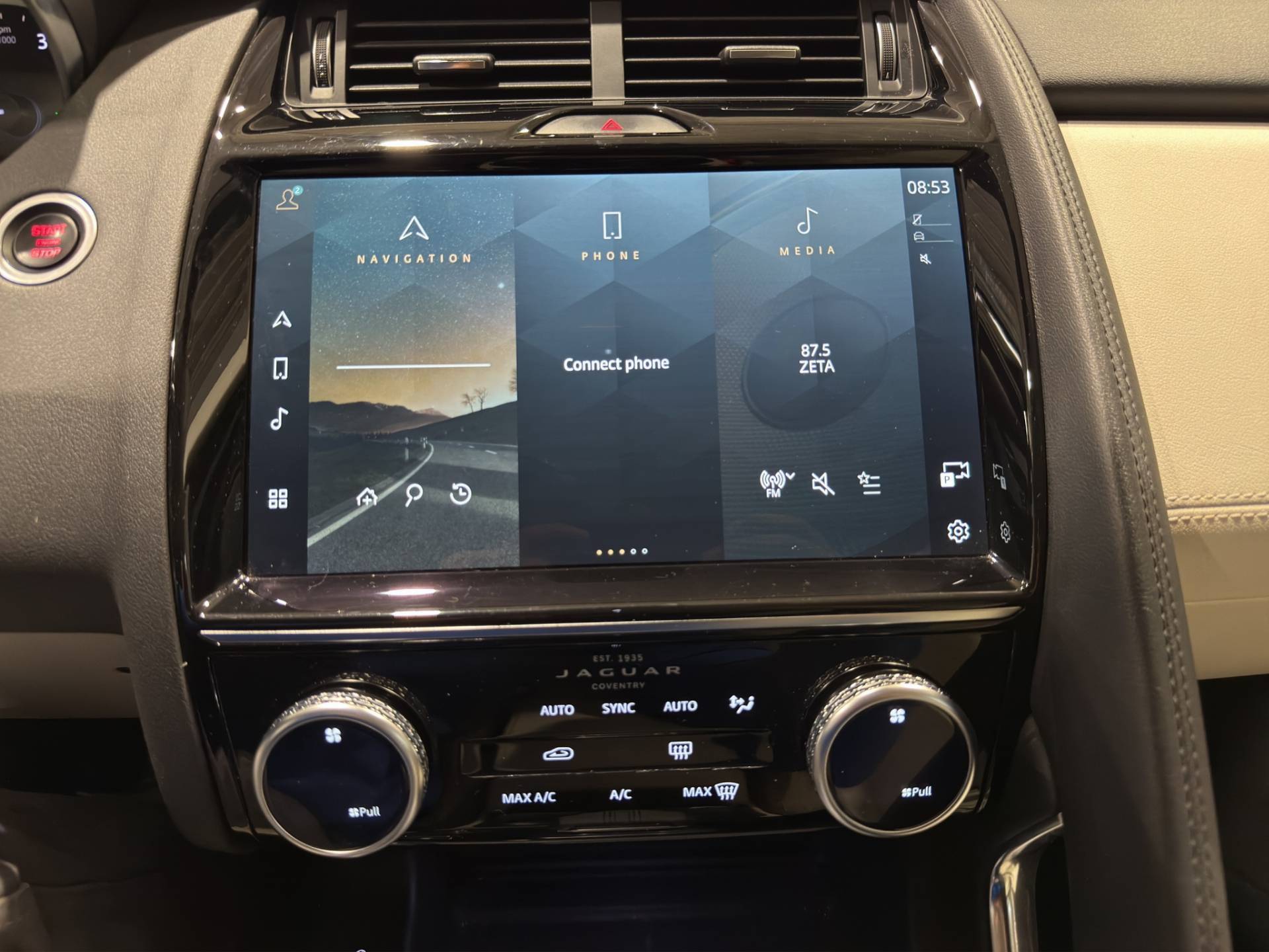 JAGUAR E-Pace E-Pace 2.0d i4 mhev S awd 163cv auto usata in pronta consegna - Brandini