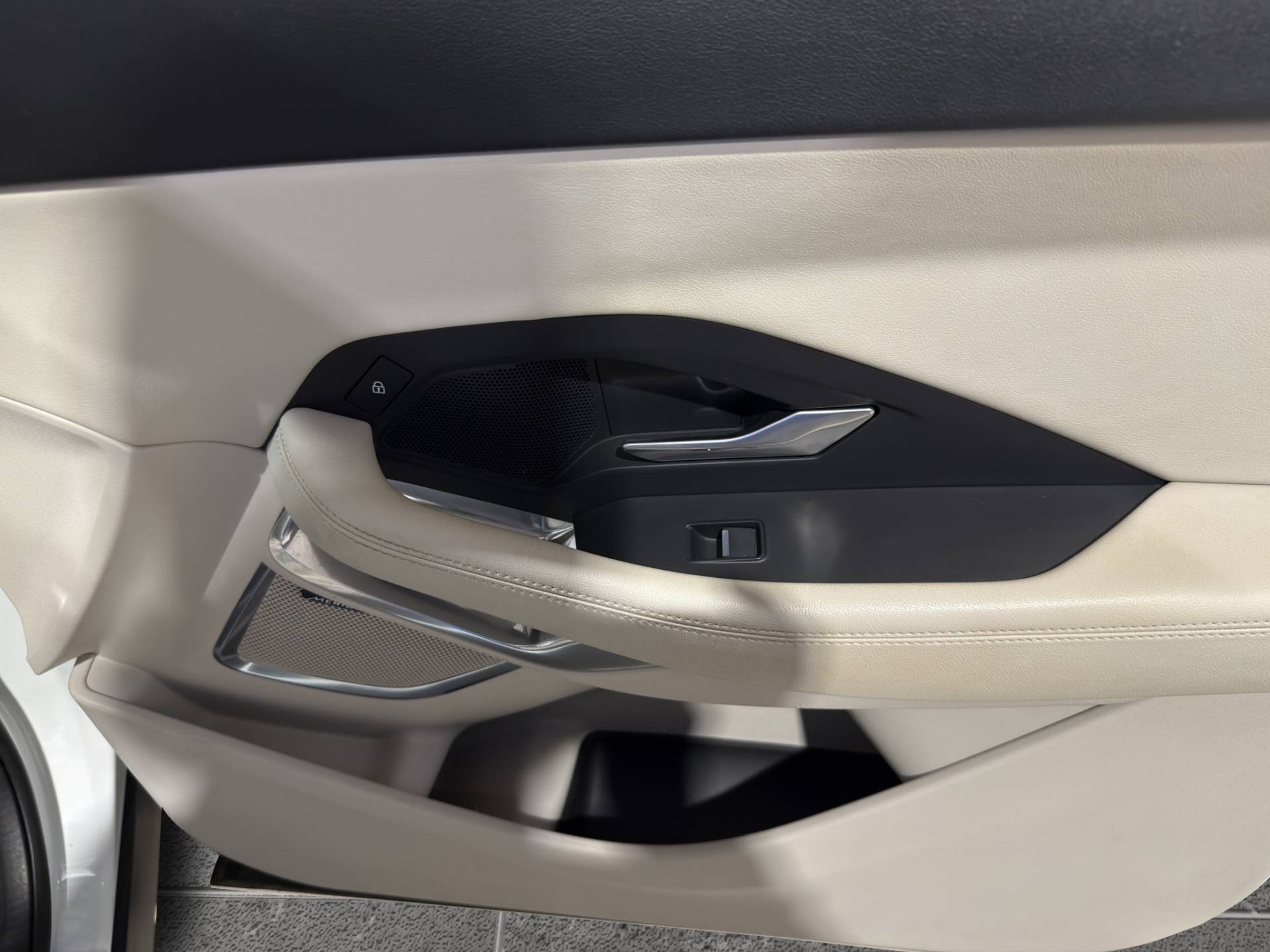 JAGUAR E-Pace E-Pace 2.0d i4 mhev S awd 163cv auto usata in pronta consegna - Brandini