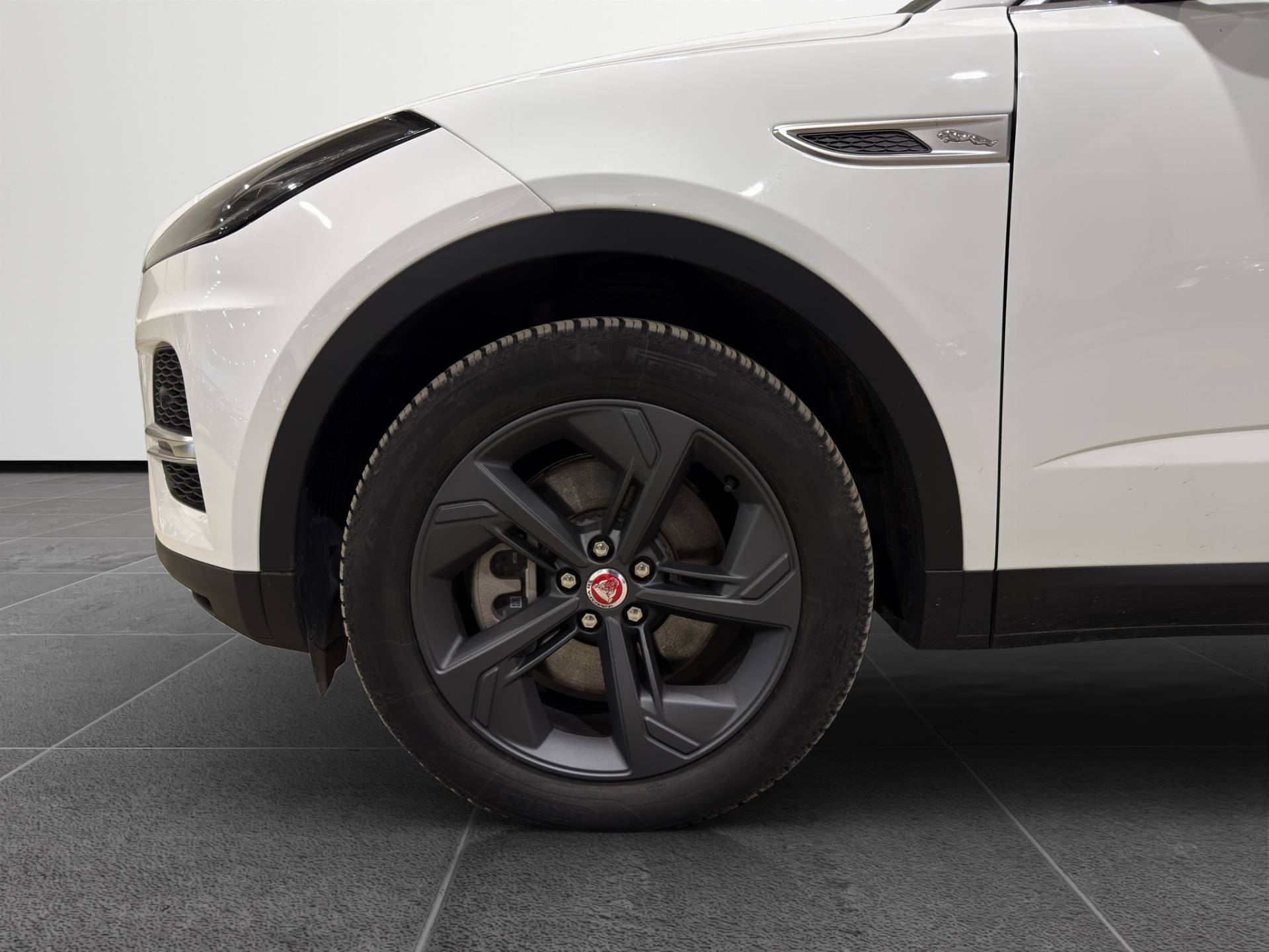 JAGUAR E-Pace E-Pace 2.0d i4 mhev S awd 163cv auto usata in pronta consegna - Brandini