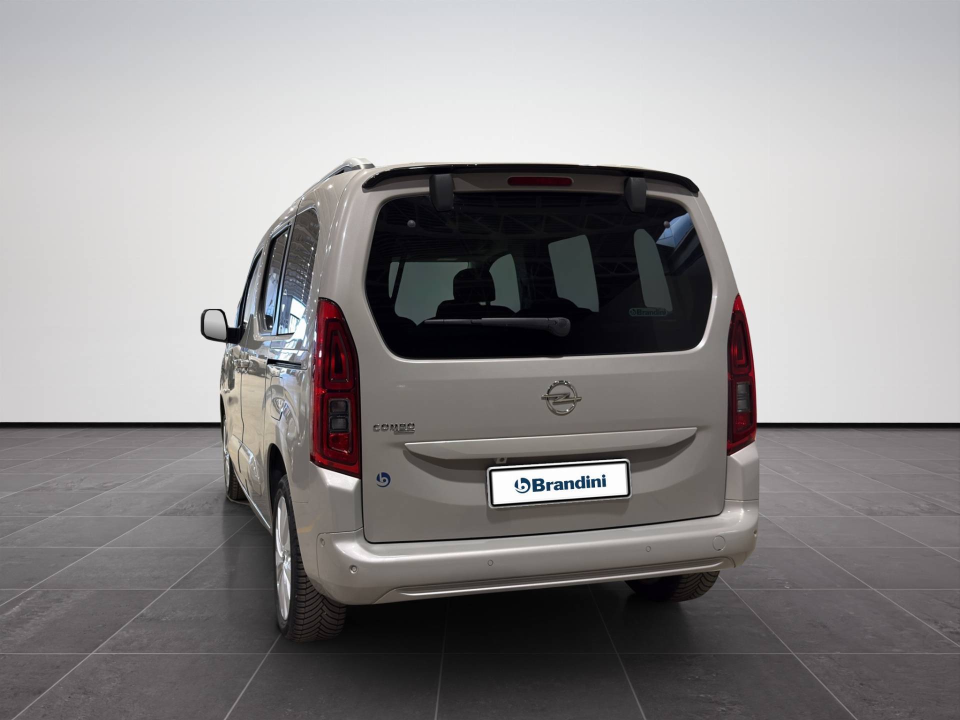 OPEL Combo Cargo Combo Life 1.5 d 100 CV S&S Elegance Plus usata in pronta consegna - Brandini