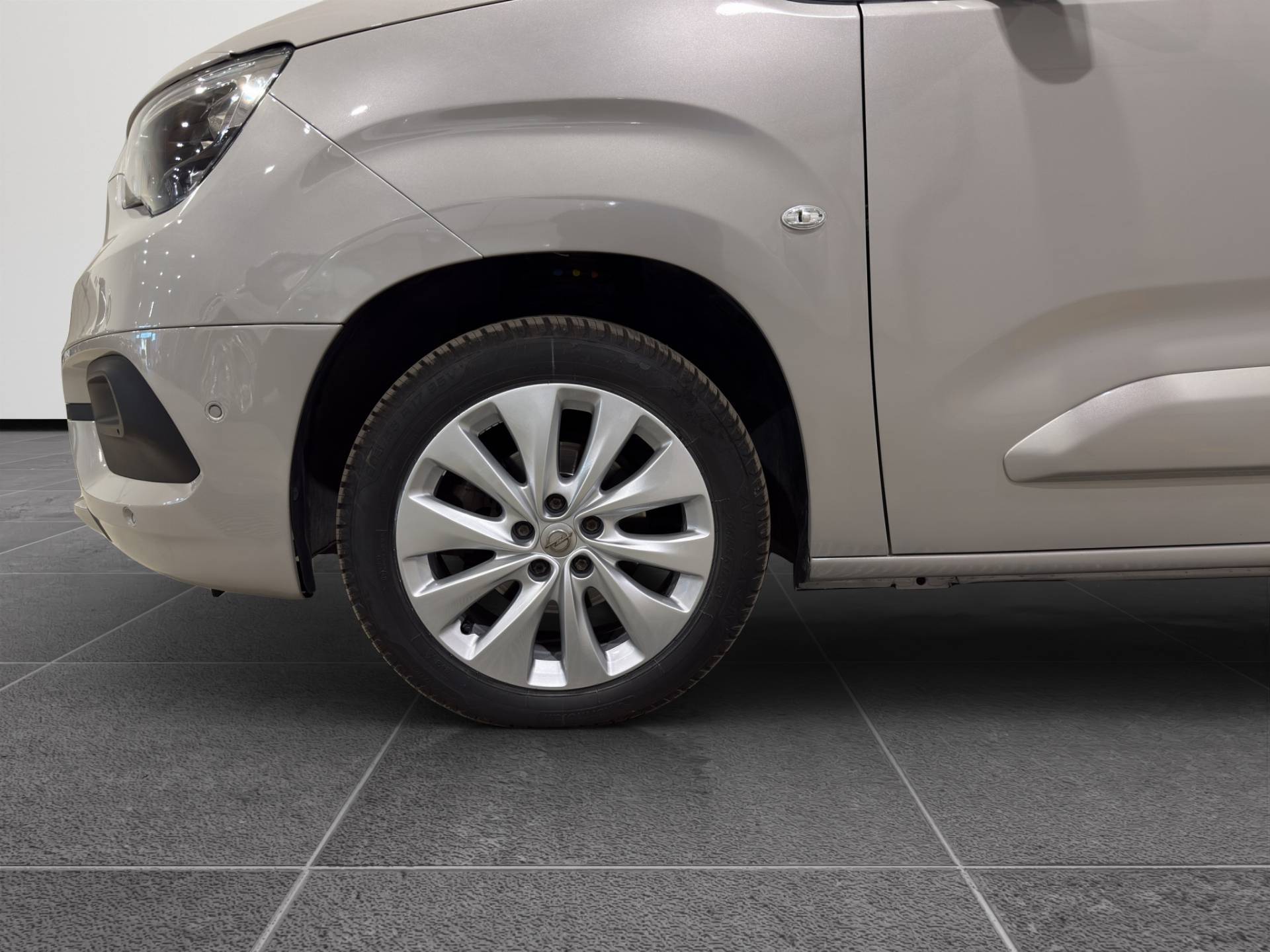 OPEL Combo Cargo Combo Life 1.5 d 100 CV S&S Elegance Plus usata in pronta consegna - Brandini