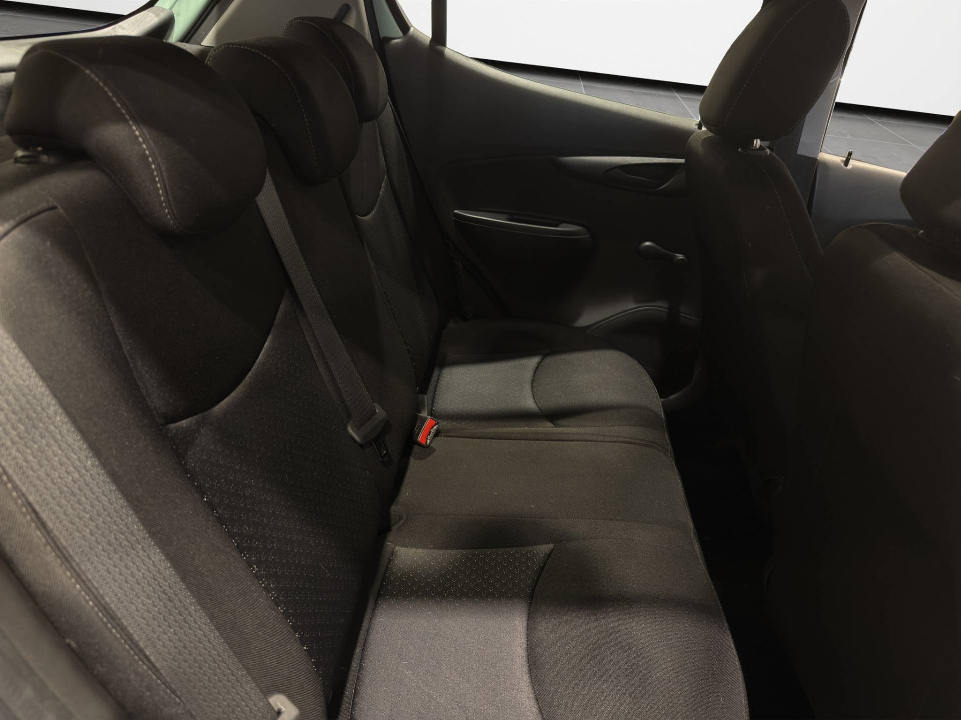 OPEL Karl Karl 1.0 N-Joy s&s 75cv usata in pronta consegna - Brandini