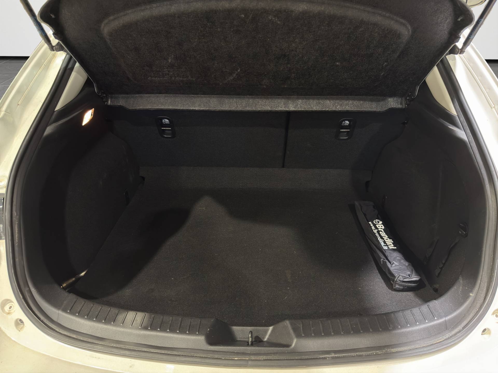 Auto Venduta - MAZDA Mazda3 3 5p 2.2d Exceed 150cv auto usata in pronta consegna - Brandini