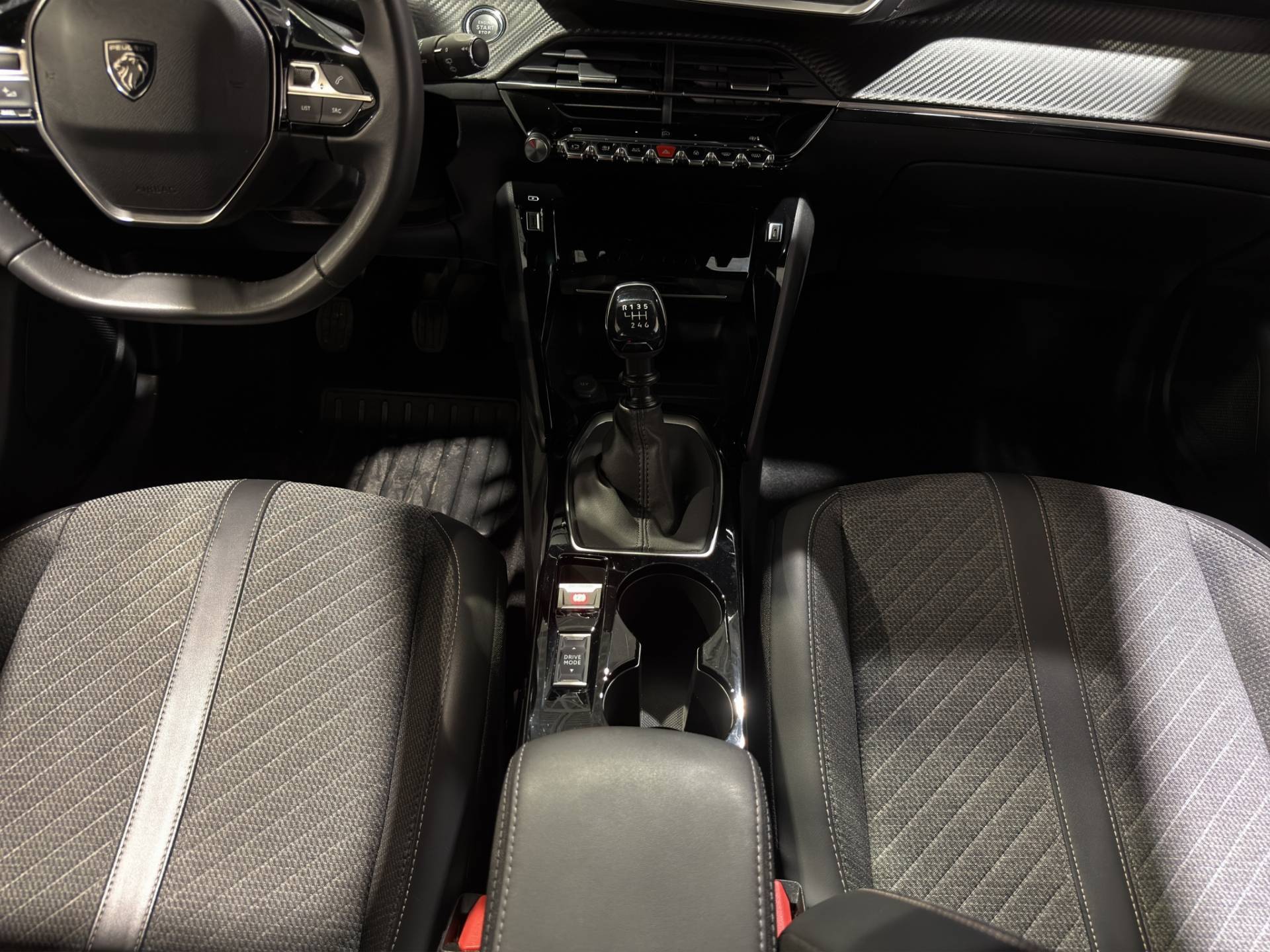 Auto Venduta - PEUGEOT 2008 2008 1.2 puretech Allure s&s 100cv usata in pronta consegna - Brandini