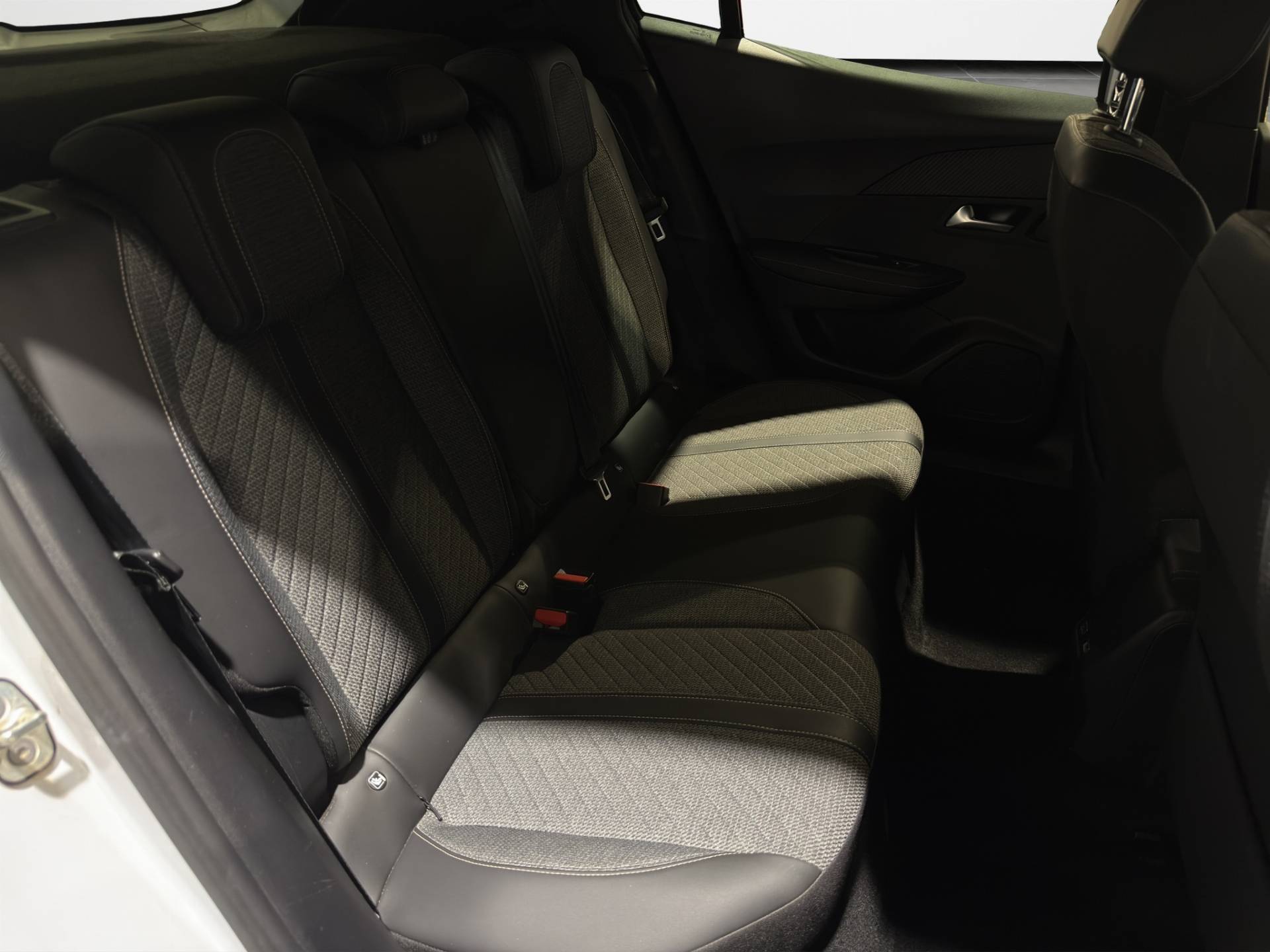 Auto Venduta - PEUGEOT 2008 2008 1.2 puretech Allure s&s 100cv usata in pronta consegna - Brandini
