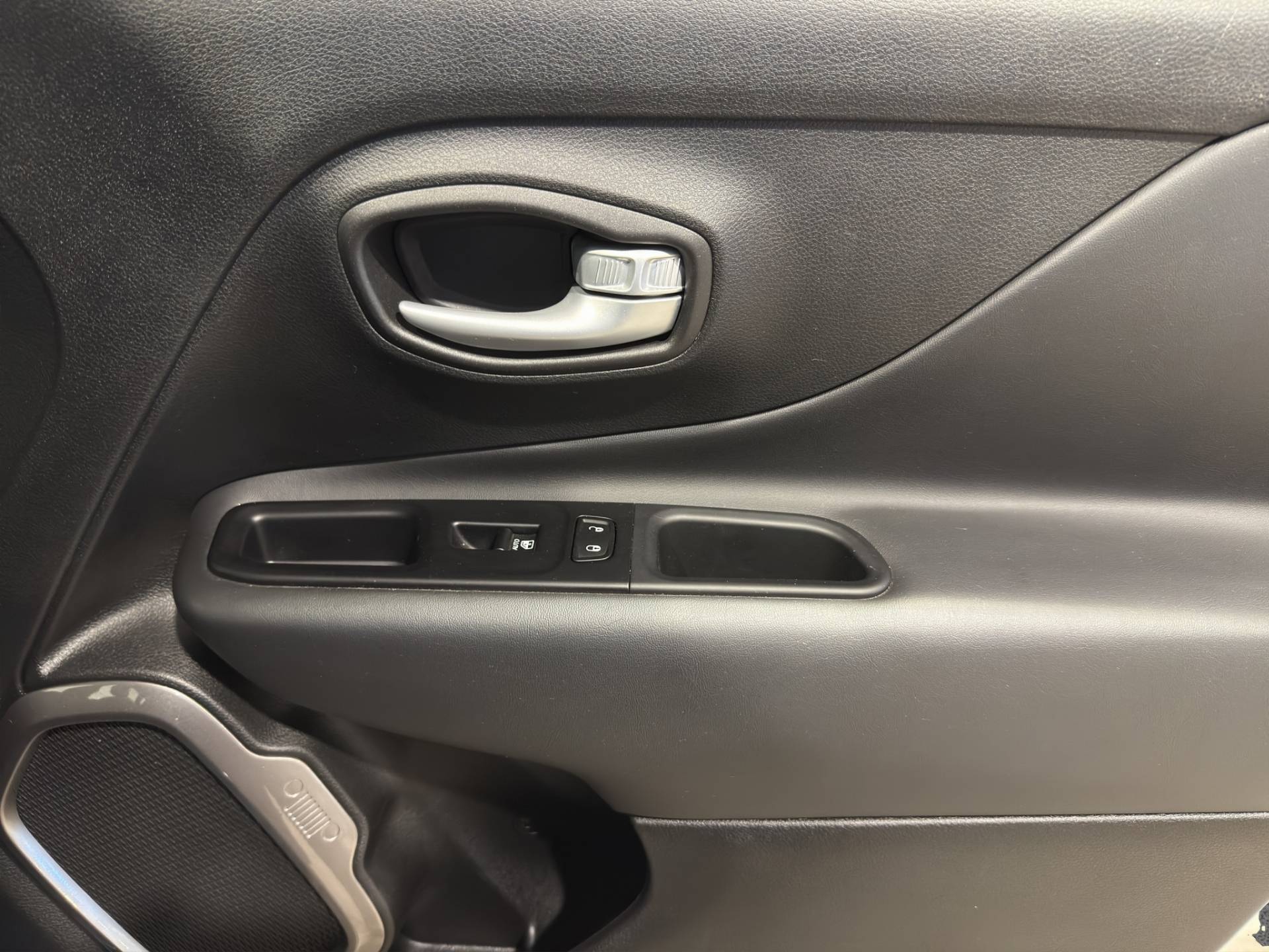 Auto Venduta - JEEP Renegade Renegade 1.5 turbo t4 mhev Summit 2wd dct usata in pronta consegna - Brandini
