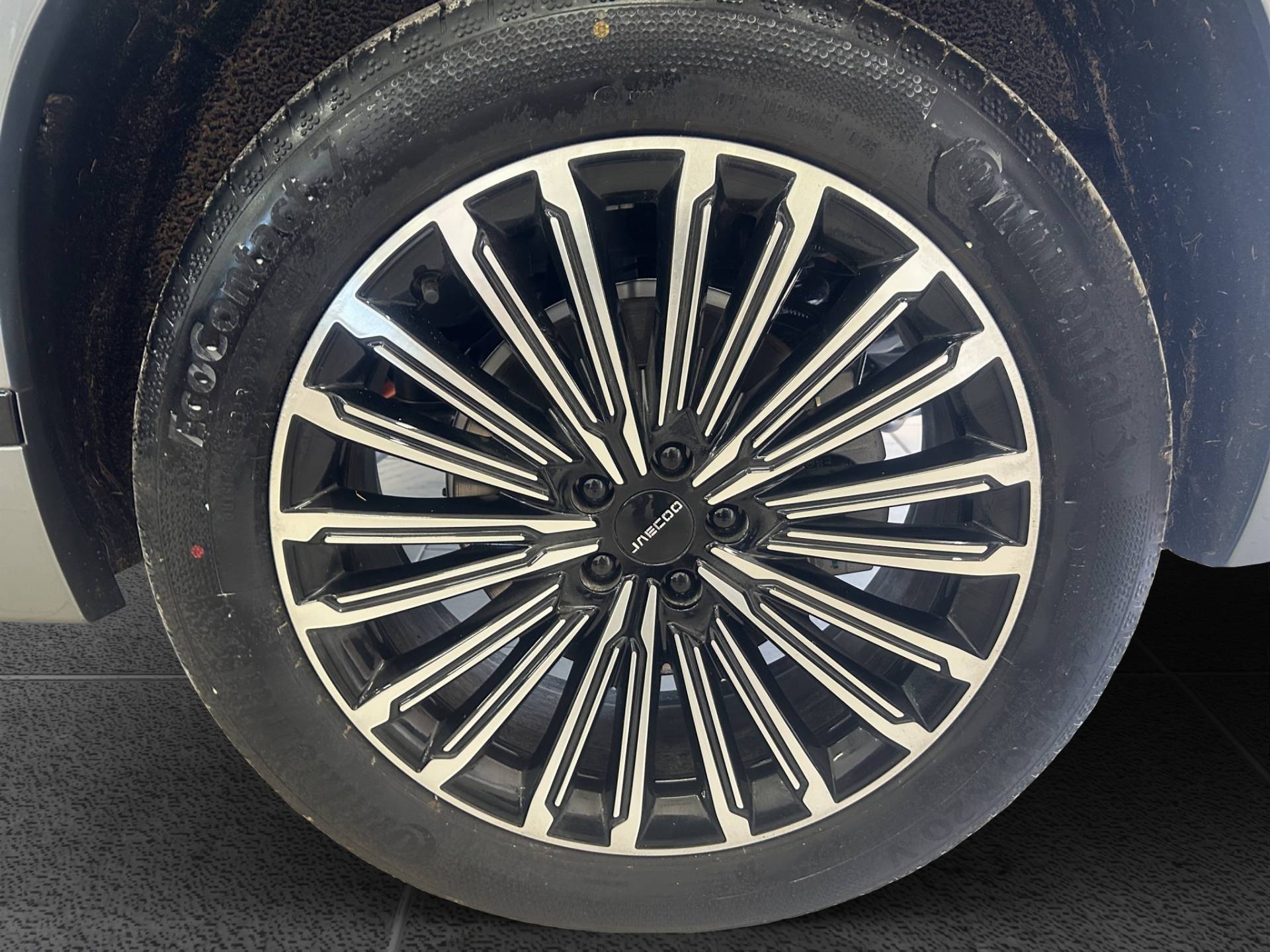 JAECOO JAECOO 8 JAECOO 8 SHS-P Phev 1.5 TGDI DHT3 Exclusive AWD usata in pronta consegna - Brandini