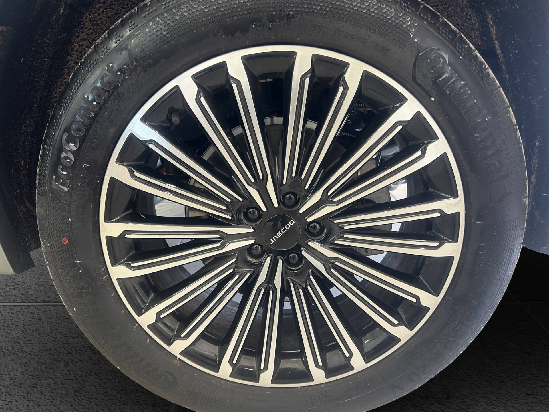 JAECOO JAECOO 8 JAECOO 8 SHS-P Phev 1.5 TGDI DHT3 Exclusive AWD usata in pronta consegna - Brandini