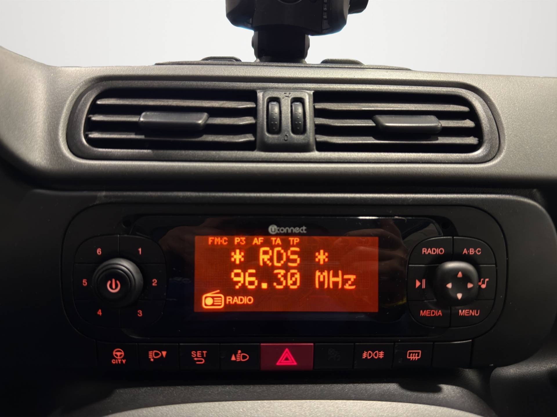 Auto Venduta - FIAT Panda Panda 1.2 Lounge 69cv usata in pronta consegna - Brandini